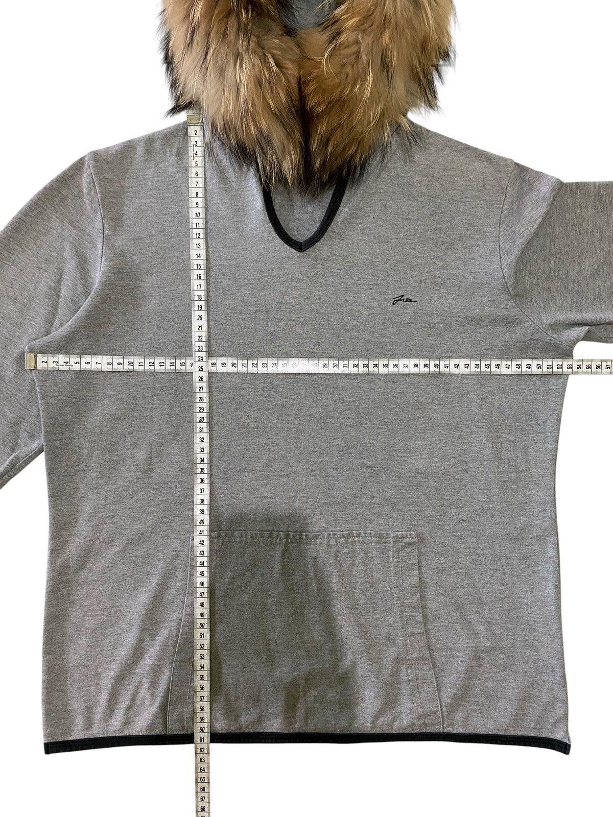Japanese Brand Fur Japanese Clean Aesthetic Hoodie Essential Wear Style Size US L / EU 52-54 / 3 - 14 Thumbnail