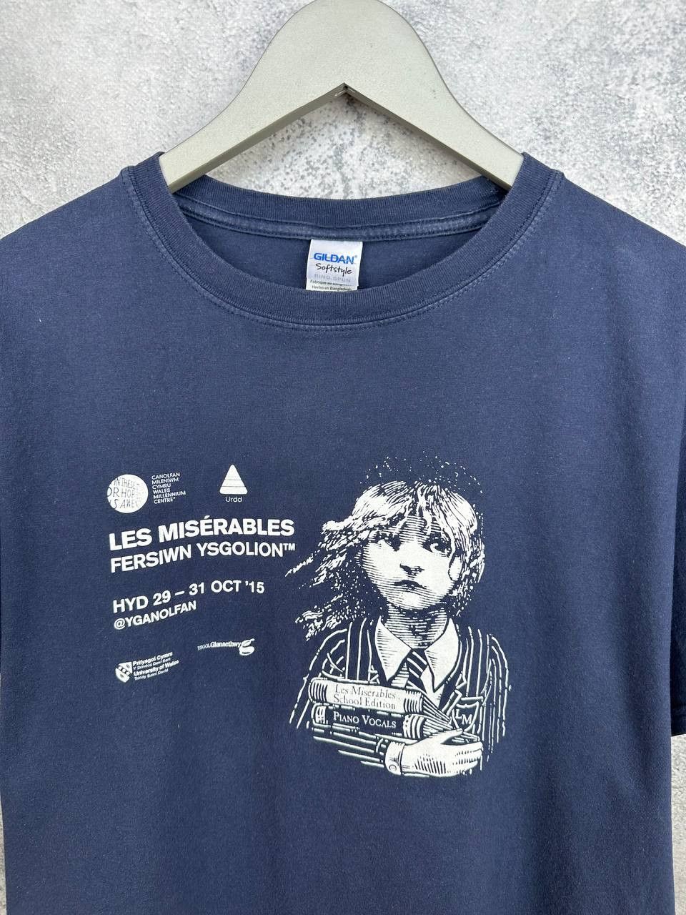 Vintage Les Miserables Fersiwn Ysgolion School Edition T-Shirt Size US L / EU 52-54 / 3 - 4 Thumbnail