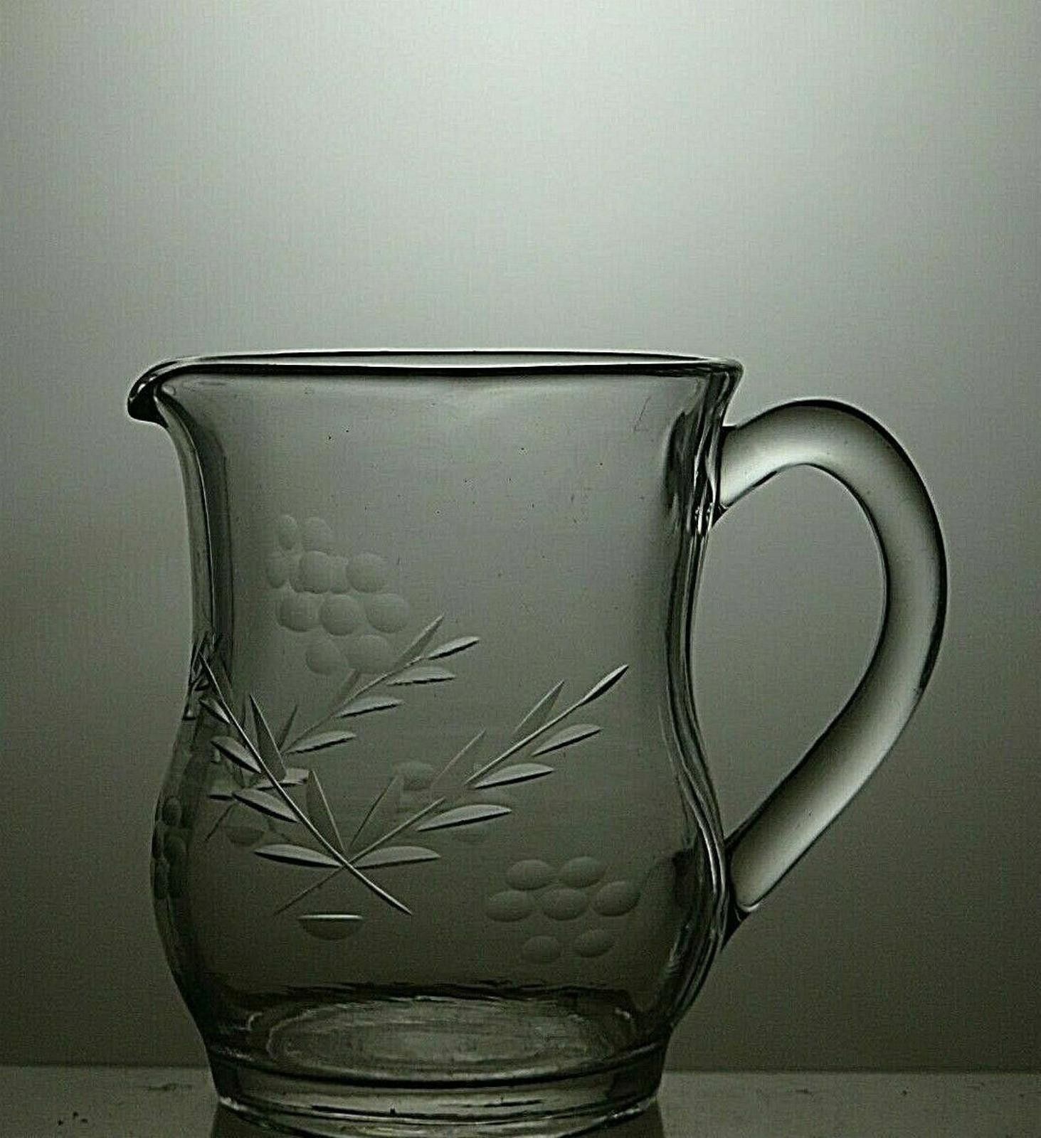 The Unbranded Brand Vintage Small Etched Glass Water/Juice Jug 5 1/8" Size ONE SIZE - 3 Thumbnail