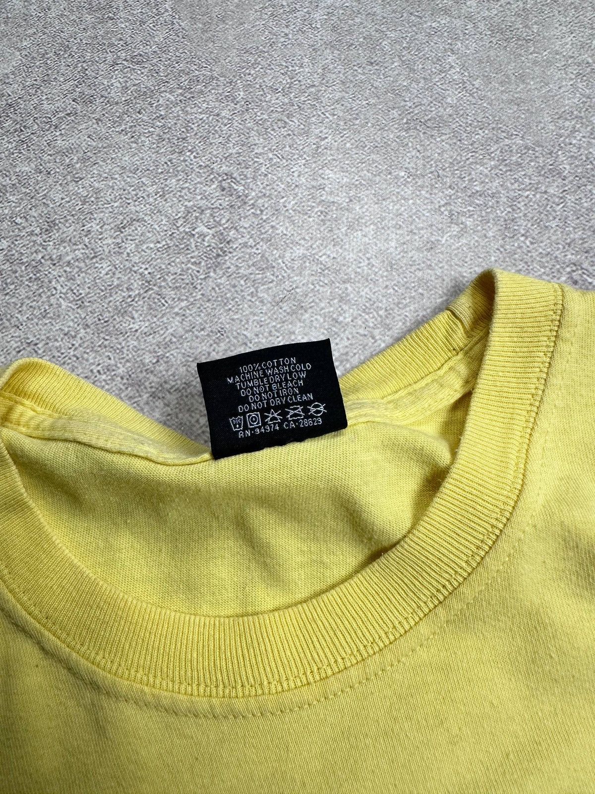 Stussy Vintage Stussy Jamaica Worldwide Tripe T-shirt S Size US S / EU 44-46 / 1 - 8 Thumbnail