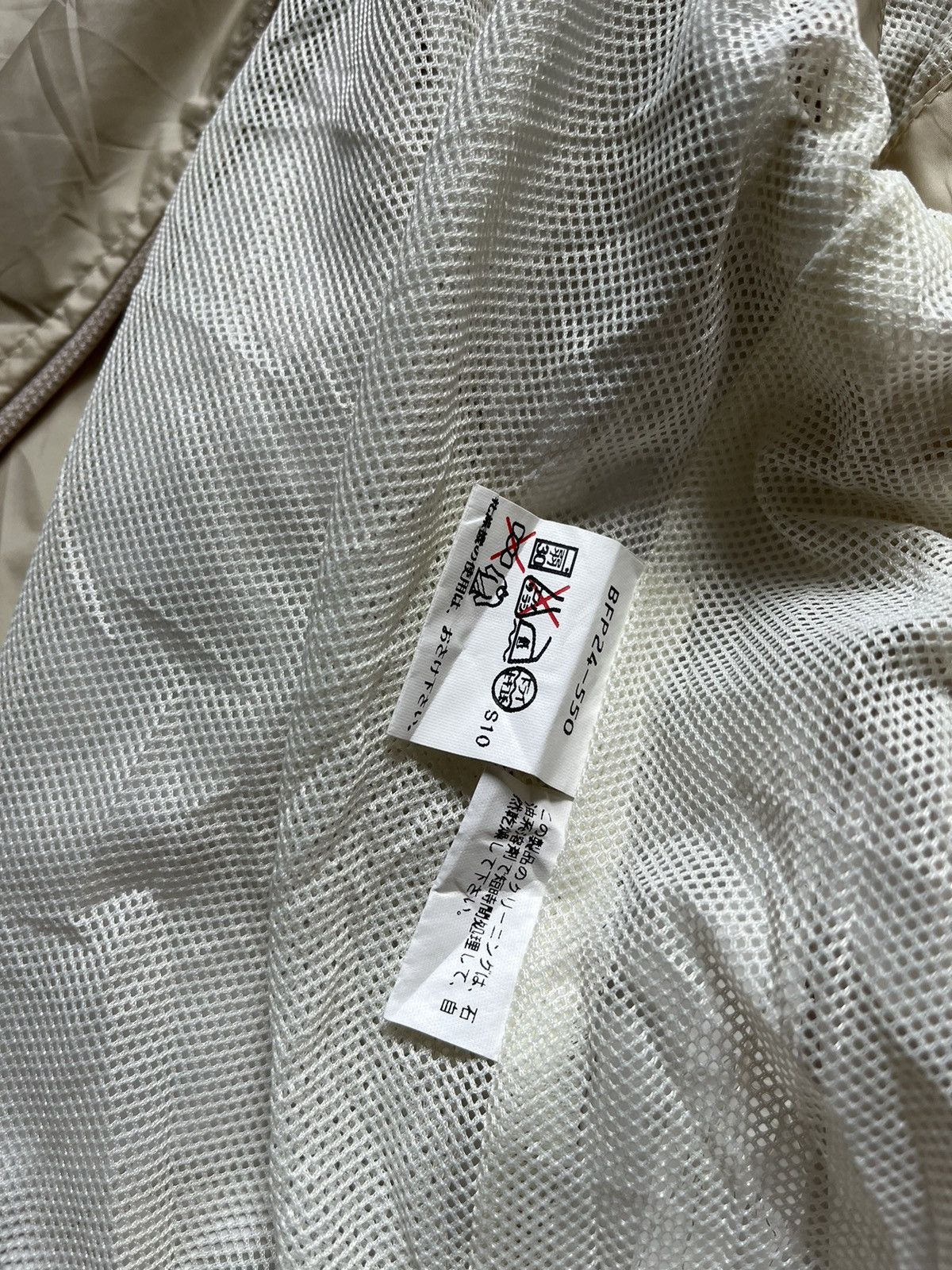 Burberry Vintage Burberry Golf Detachable arm Light Jacket Size US M / EU 48-50 / 2 - 7 Thumbnail