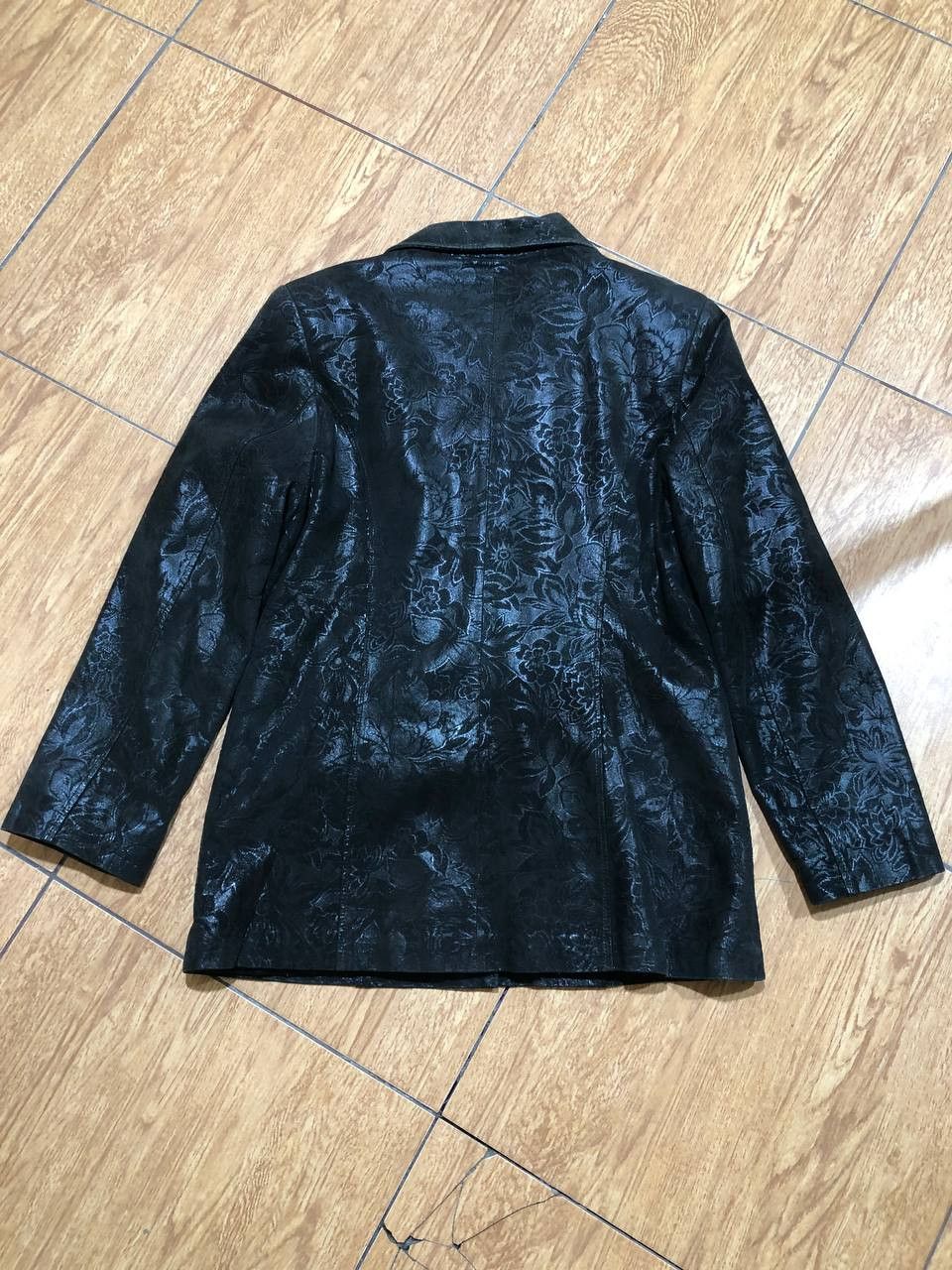 Versace Versace Vintage Textured Geometrical Jacket Size US L / EU 52-54 / 3 - 5 Thumbnail