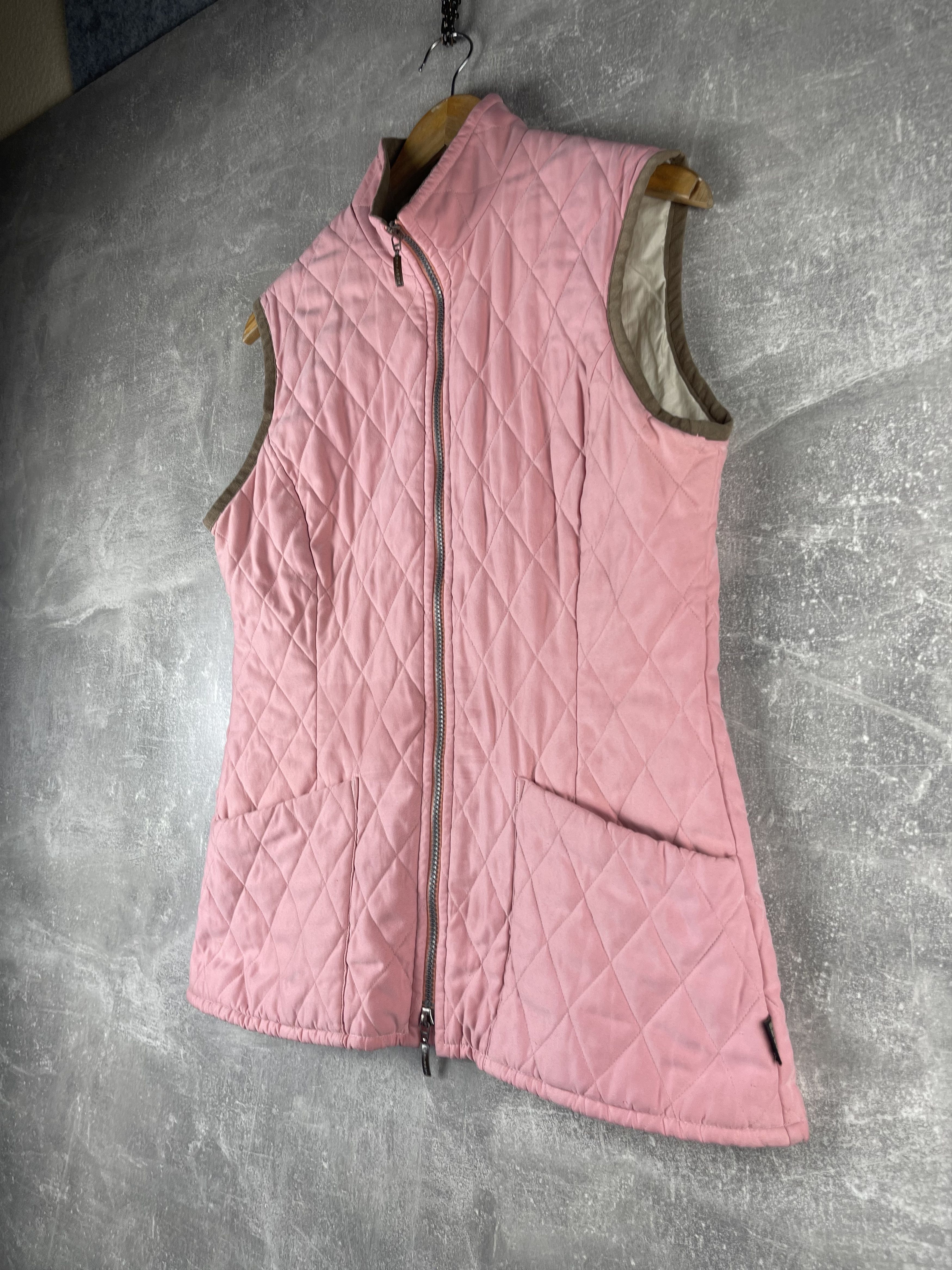 Barbour Vintage Barbour pink nylon puffer vest Size XS / US 0-2 / IT 36-38 - 2 Thumbnail