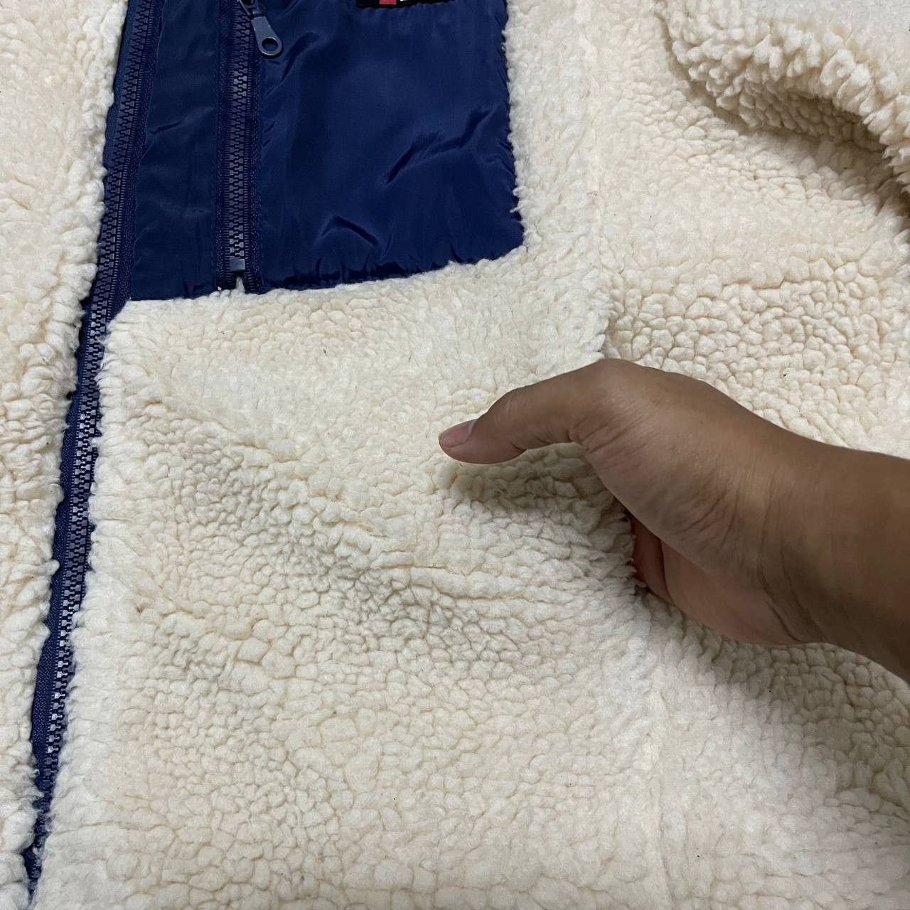 Salvatore Ferragamo Vintage Salvatore Ferragamo Fleece Sherpa Jacket Deep Pile Size US XL / EU 56 / 4 - 7 Thumbnail
