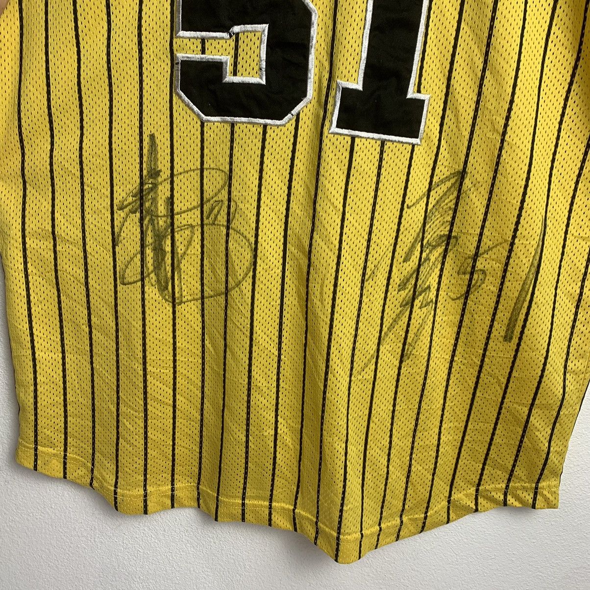 Japanese Brand × Vintage Vintage Hansin Tigers Baseball Jersey with Signature Size US M / EU 48-50 / 2 - 17 Thumbnail