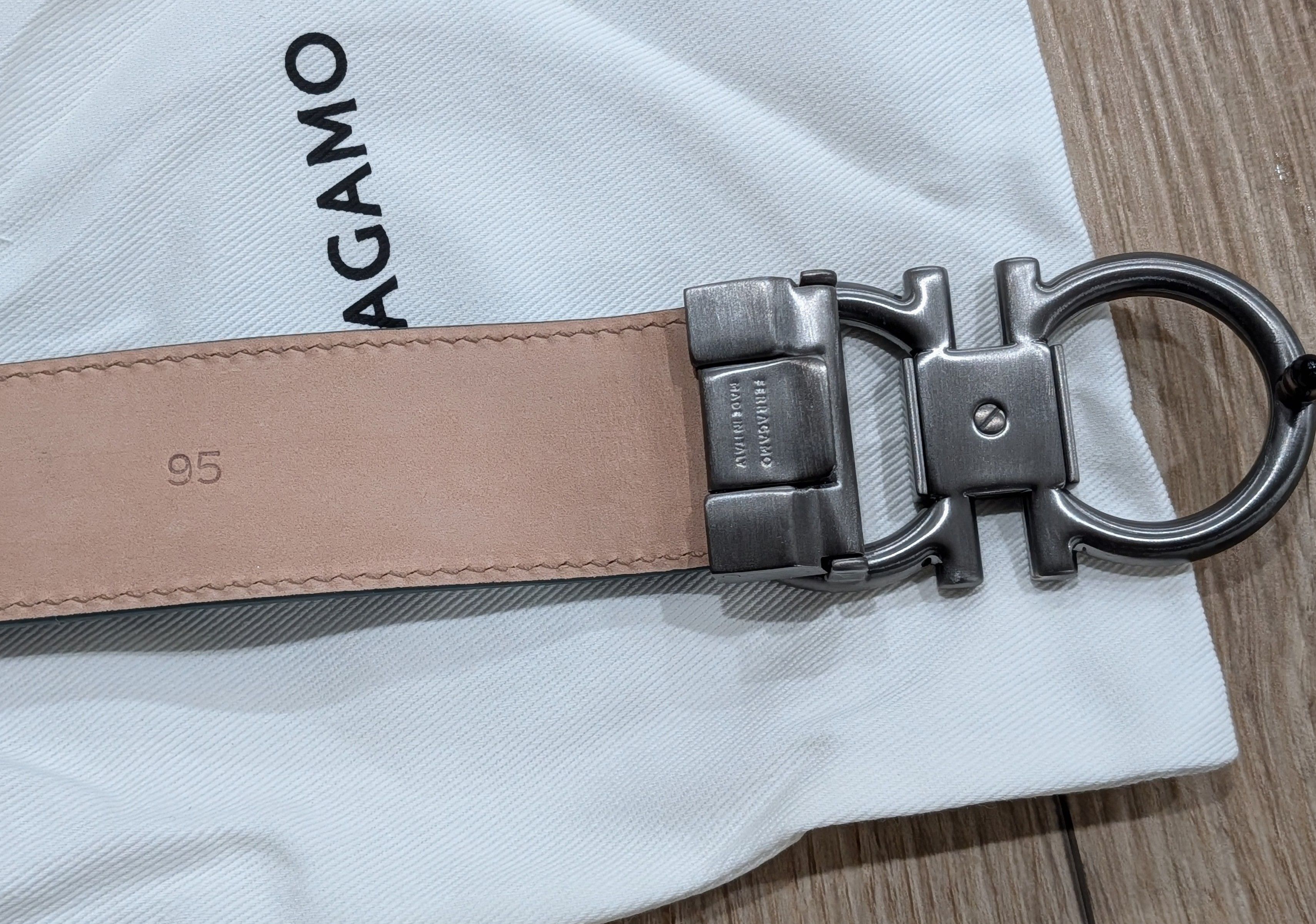 Salvatore Ferragamo Salvatore Ferragamo Gancini Suede Belt Moss 105 US 42 Size 42 - 5 Thumbnail