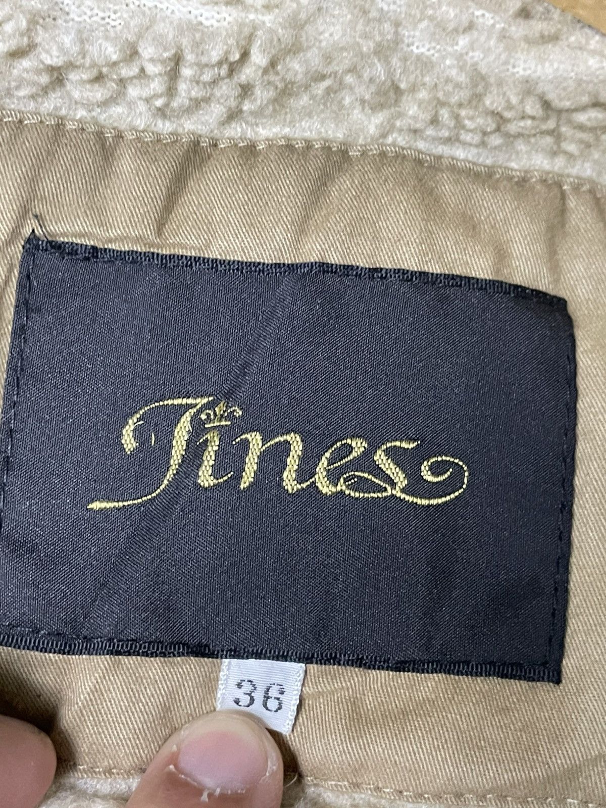 Japanese Brand × Vintage FINES Japanese Brand Faux Fur Down Jacket (79) Size US XXS / EU 40 - 10 Thumbnail