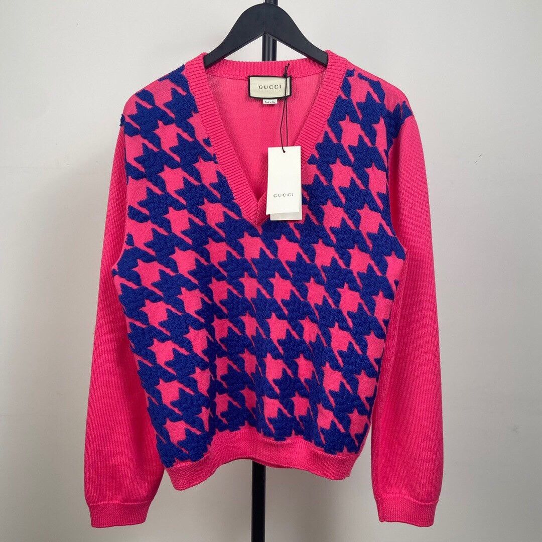 Gucci Gucci pink checkered knit sweater Size US L / EU 52-54 / 3 - 1 Thumbnail