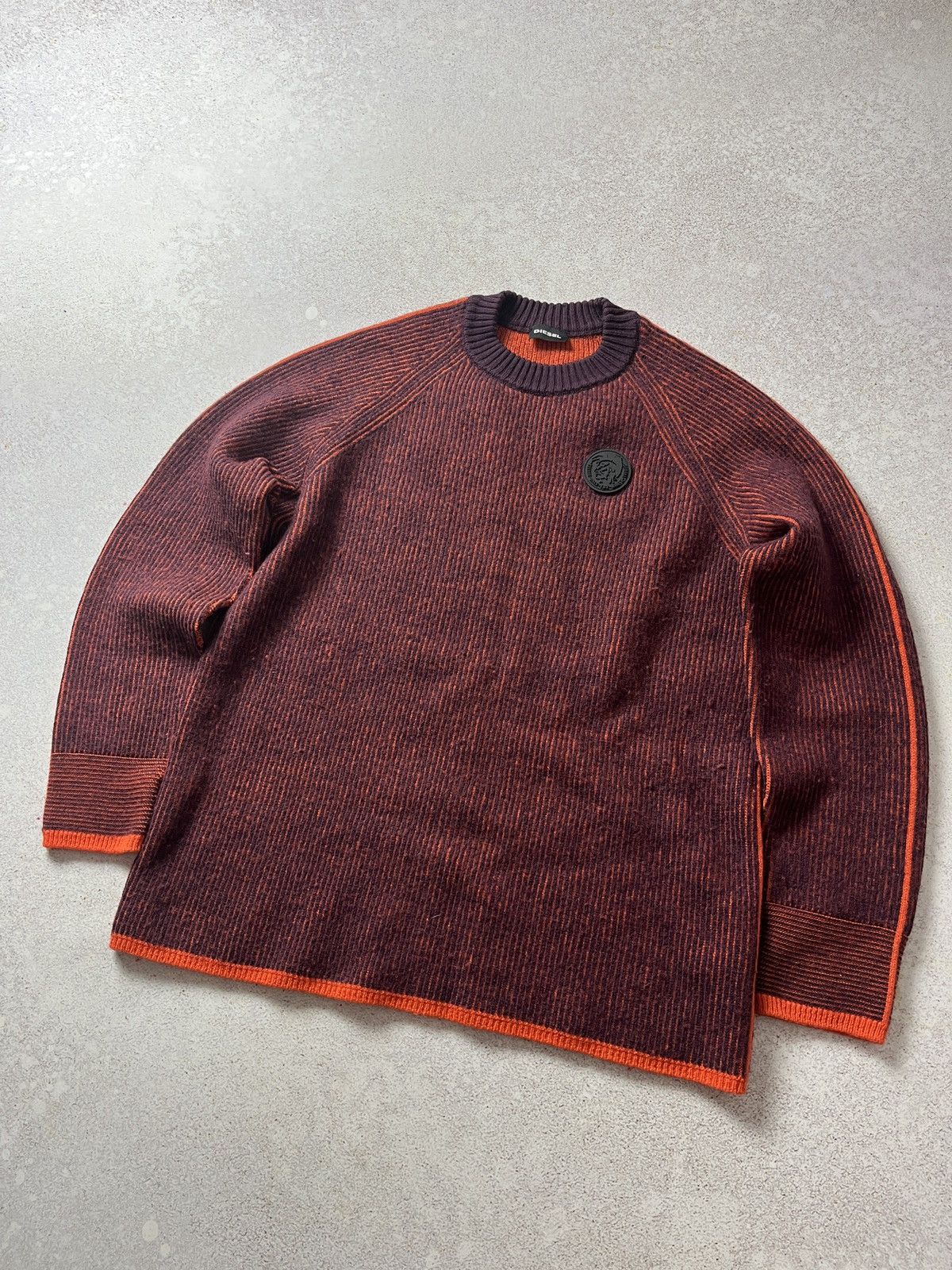Diesel Vintage Diesel Orange Sweater Grunge Avant Garde Y2K Size US S / EU 44-46 / 1 - 1 Thumbnail