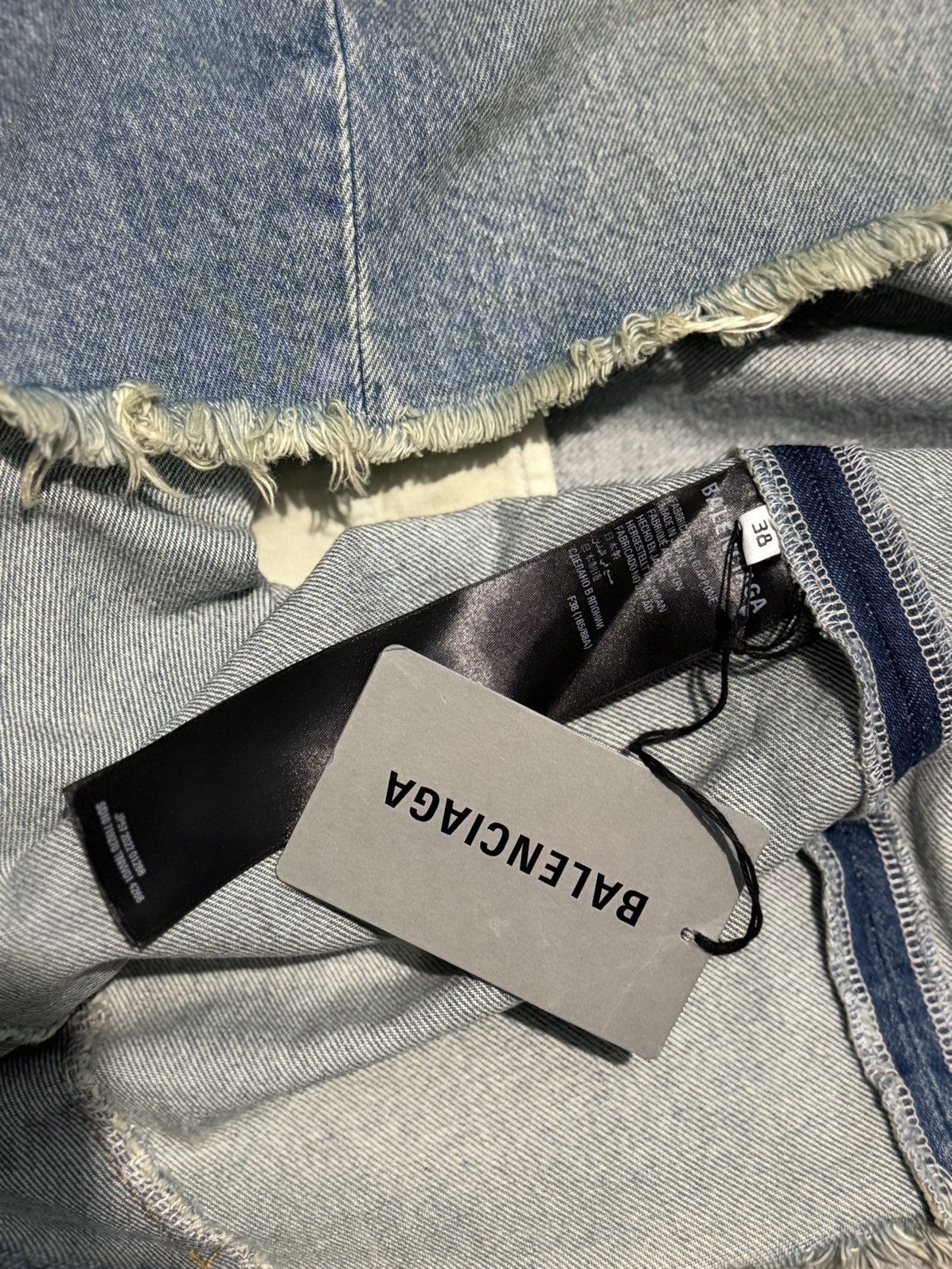 Balenciaga NWT Balenciaga 2022 Denim Sleeveless Top / Size 38 Size S / US 4 / IT 40 - 8 Thumbnail