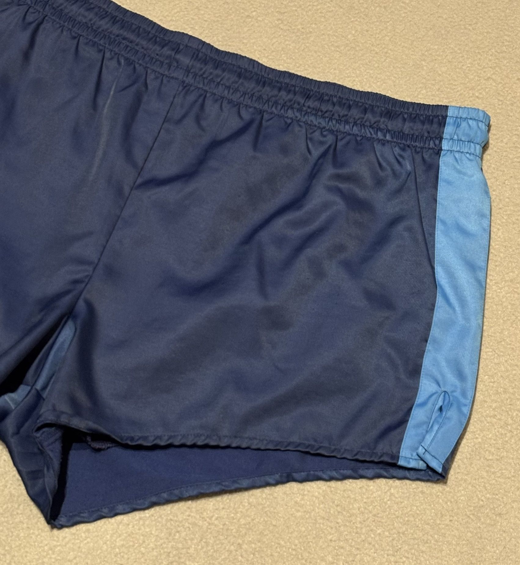 Adidas Sports shorts Germany Bundeswehr Adidas 1992 vintage size M Size US 32 / EU 48 - 7 Thumbnail