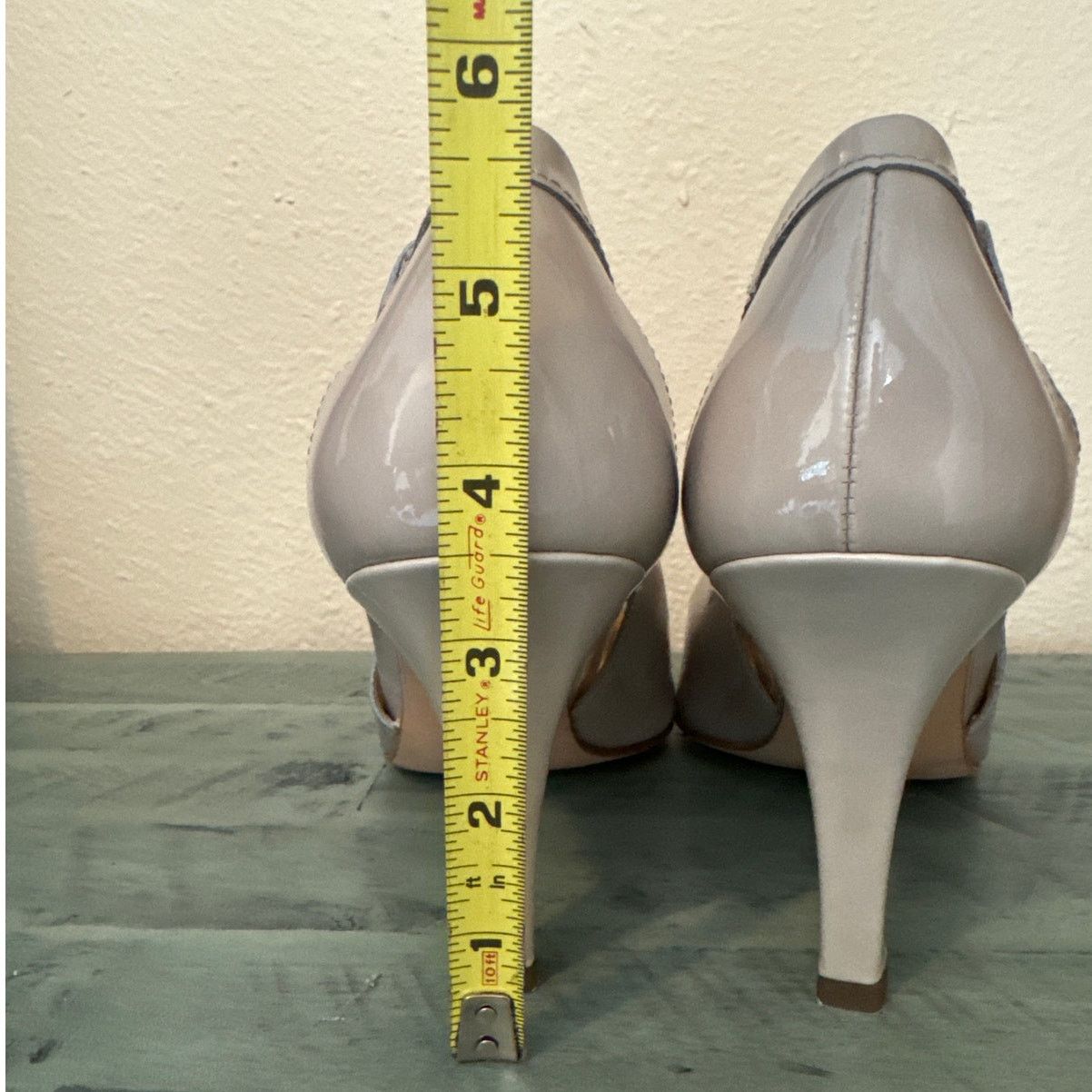 Other Paul Green Contessa Bone Patent Leather Size 9, 3 1/2" Heels Size US 9 / IT 39 - 7 Thumbnail
