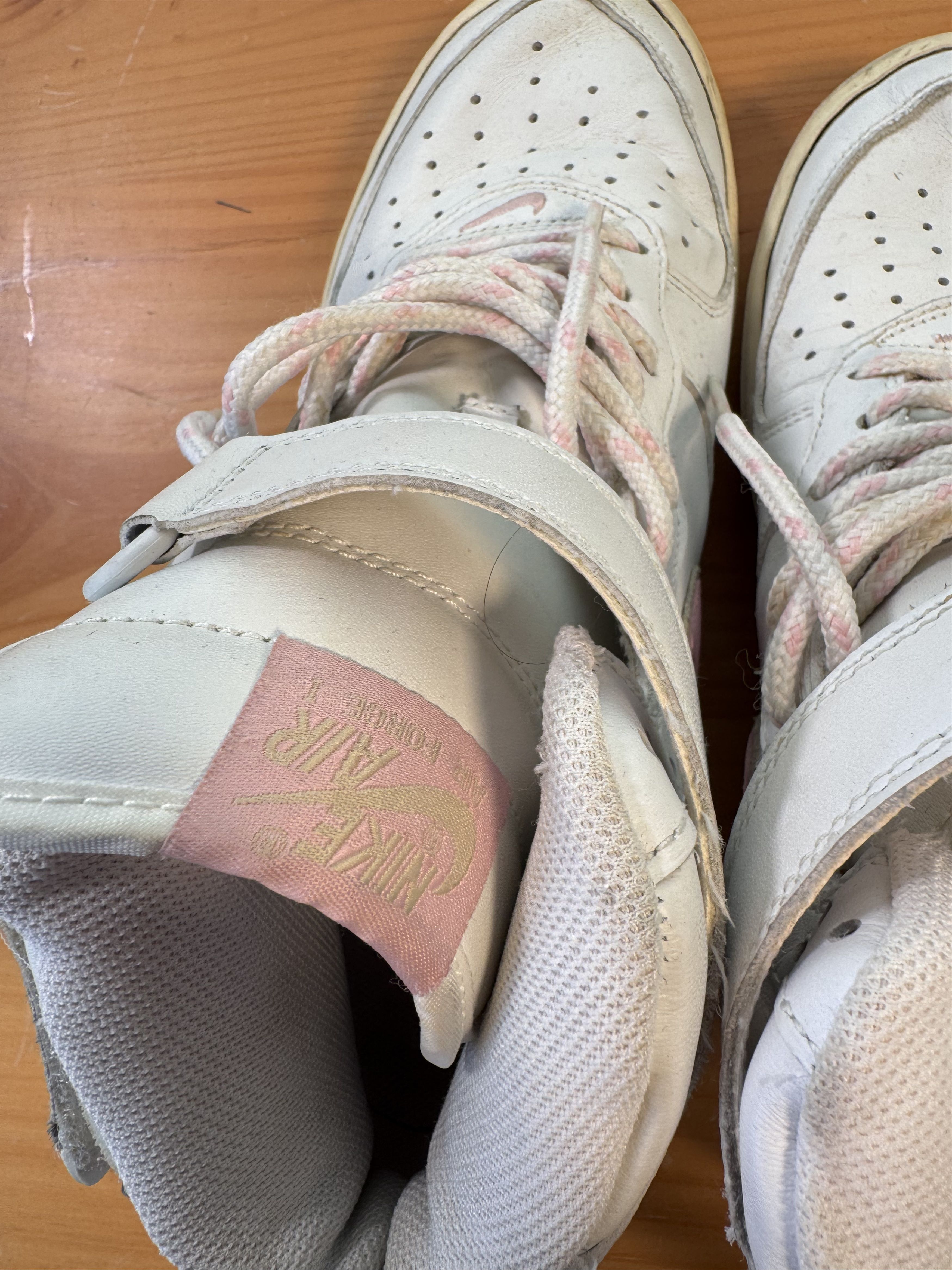 Nike 2005 Nike Wmns Air Force 1 Mid 'White Shy Pink' double Size US 7.5 / EU 40-41 - 6 Thumbnail