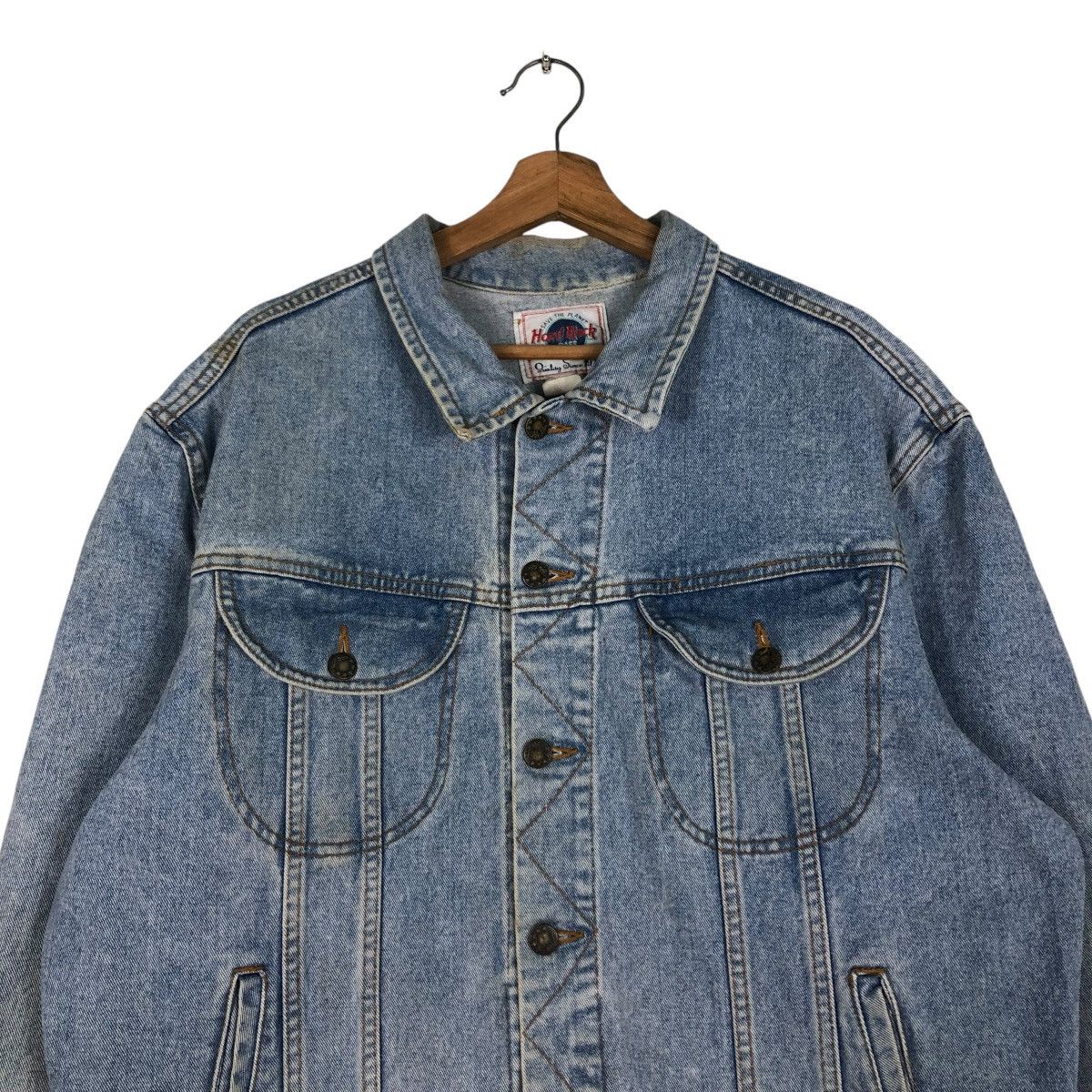 Japanese Brand 🔥VINTAGE DENIM TRUCKER JACKET HARD ROCK CAFE BIG LOGO Size US XL / EU 56 / 4 - 5 Thumbnail