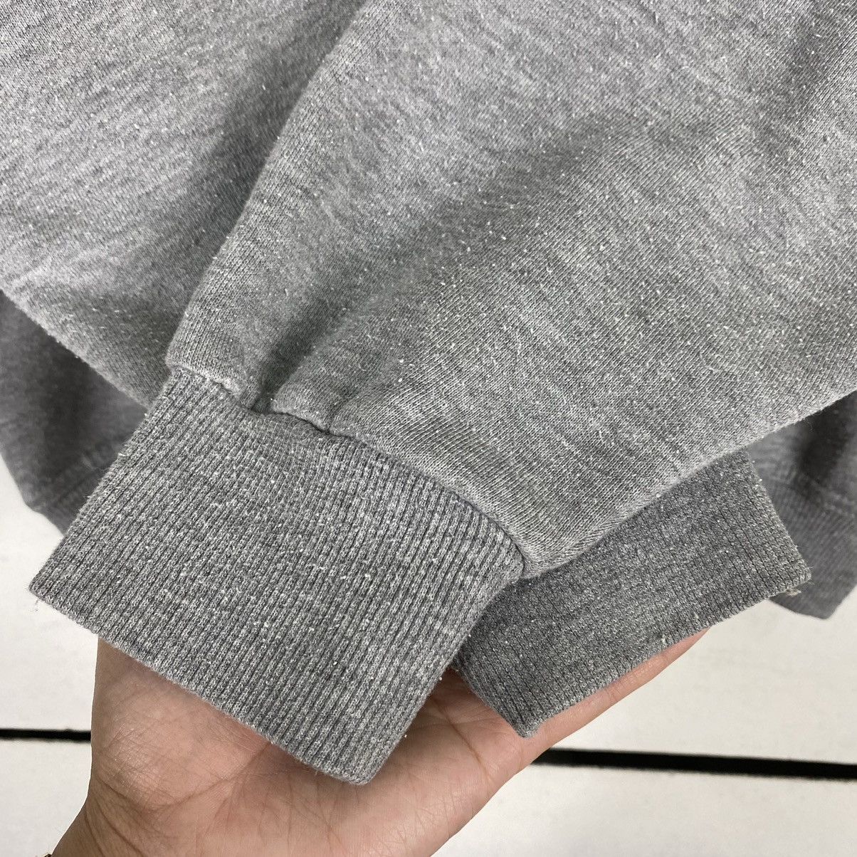 Designer Vintage 90s Claudio Valentino Collar Sweatshirt Size M Size US L / EU 52-54 / 3 - 11 Thumbnail