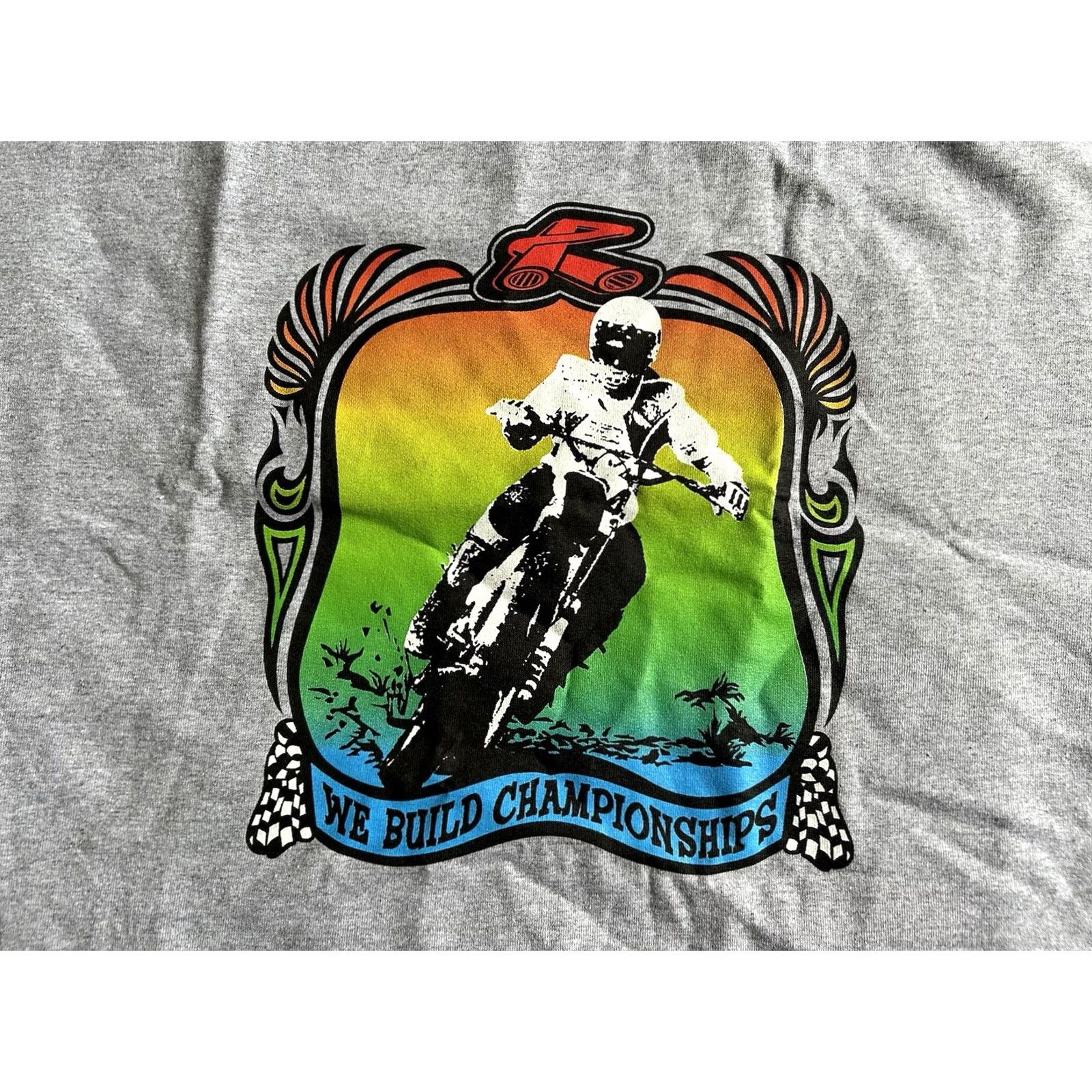 Anvil NWT Anvil “We Build Championships” Motocross Men’s Short Sleeve T-Shirt XL Multicolor T-Shirt Mens XL Size US XL / EU 56 / 4 - 3 Thumbnail