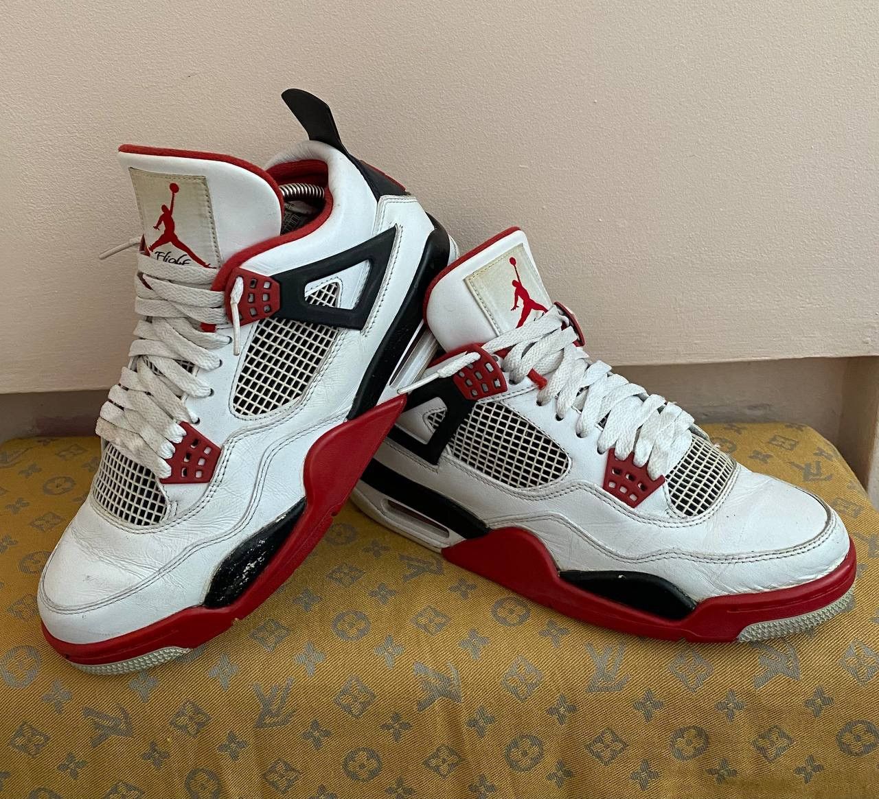 📌Nike Air Jordan Retro “Fire Red” 2012 Sneakers 308497-110