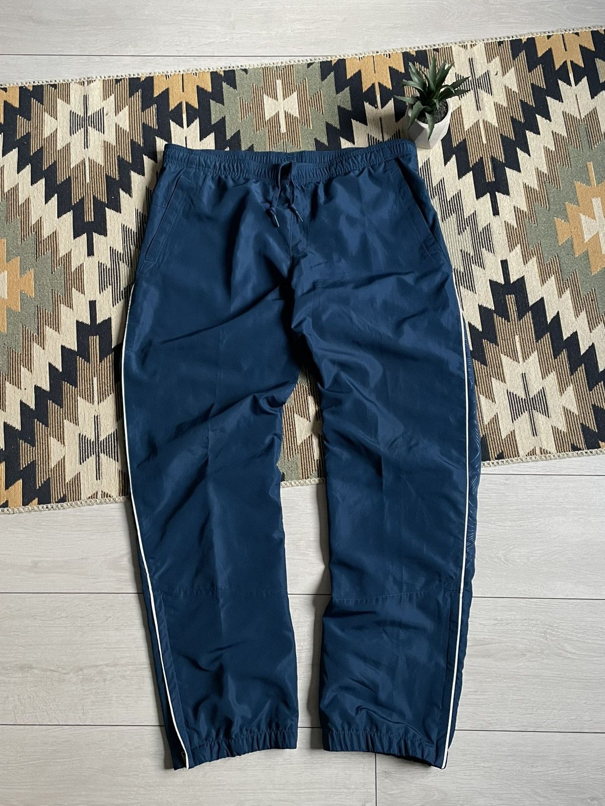 Reebok × Vintage Vintage Reebok Nylon Logo Pants Size US 32 / EU 48 - 2 Thumbnail