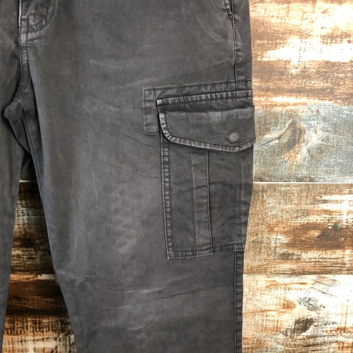 Japanese Brand Uniqlo Brown utility tactical Cargo Multipocket Pants #A2525 Size US 29 - 10 Thumbnail