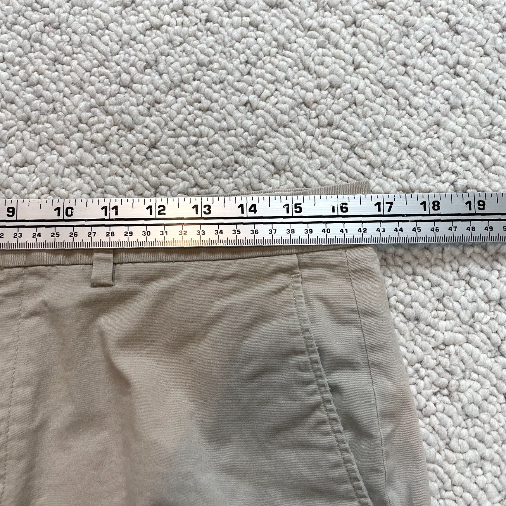 J.Crew J.Crew Mens 33 x 32 Chino Pants Beige Khaki Straight Cotton Slacks Pockets Flex Size US 33 - 6 Thumbnail