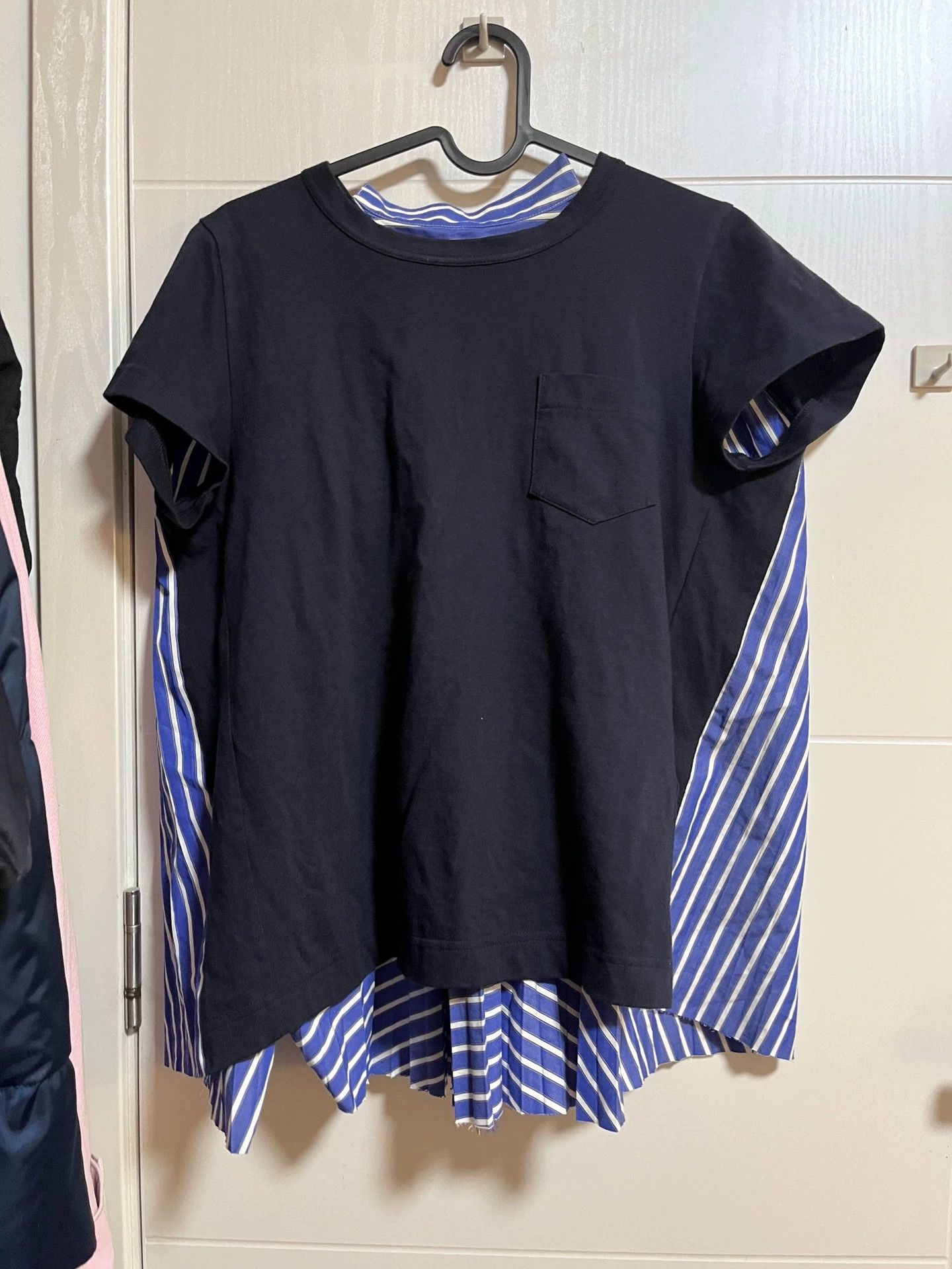 Sacai Sacai Color Blocked SS Tee Size 2 (9/10, Authentic) Size XS / US 0-2 / IT 36-38 - 1 Thumbnail