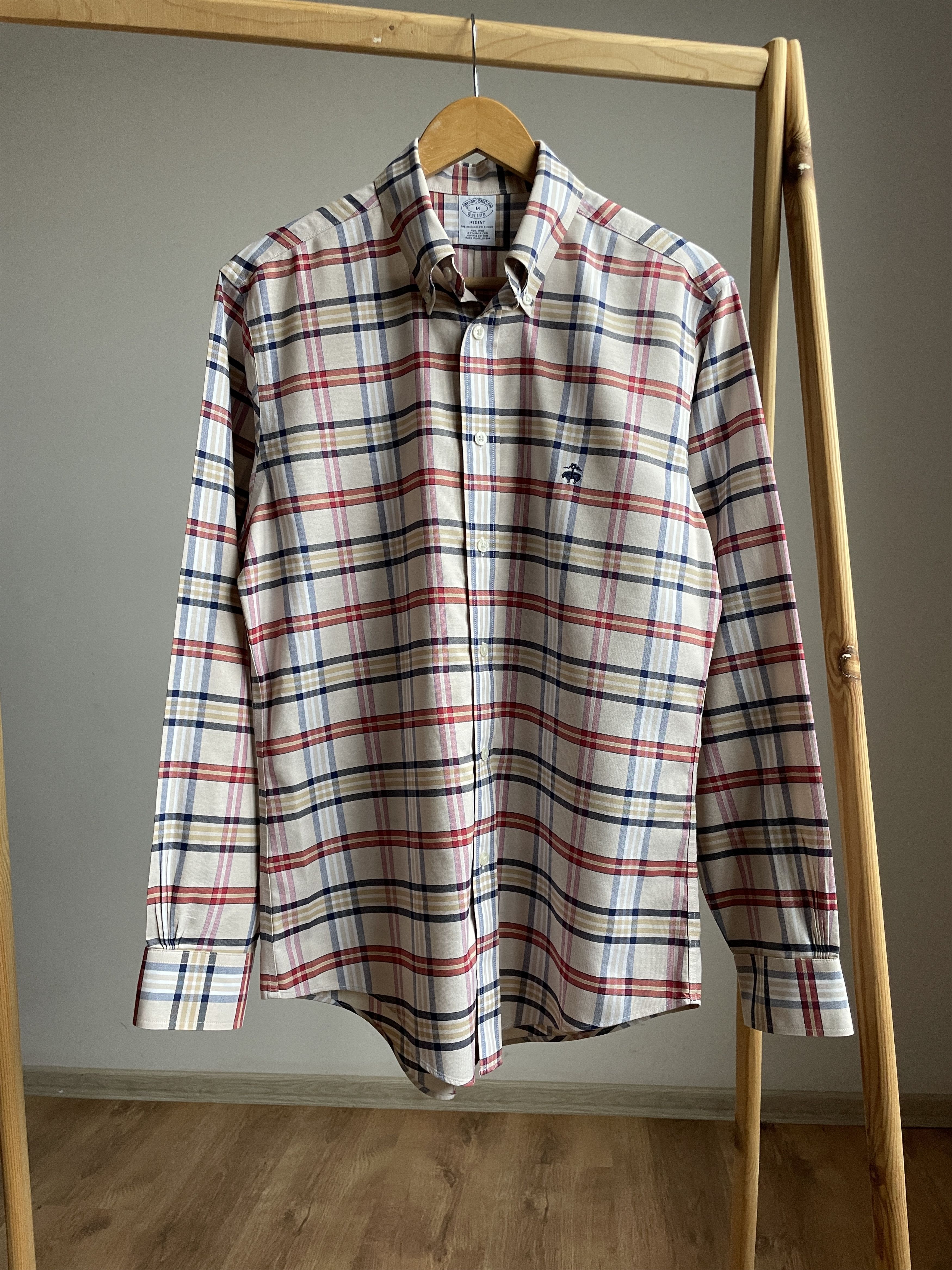 Brooks Brothers Brooks Brothers Button Down Check Shirt Size M Size US M / EU 48-50 / 2 - 1 Thumbnail