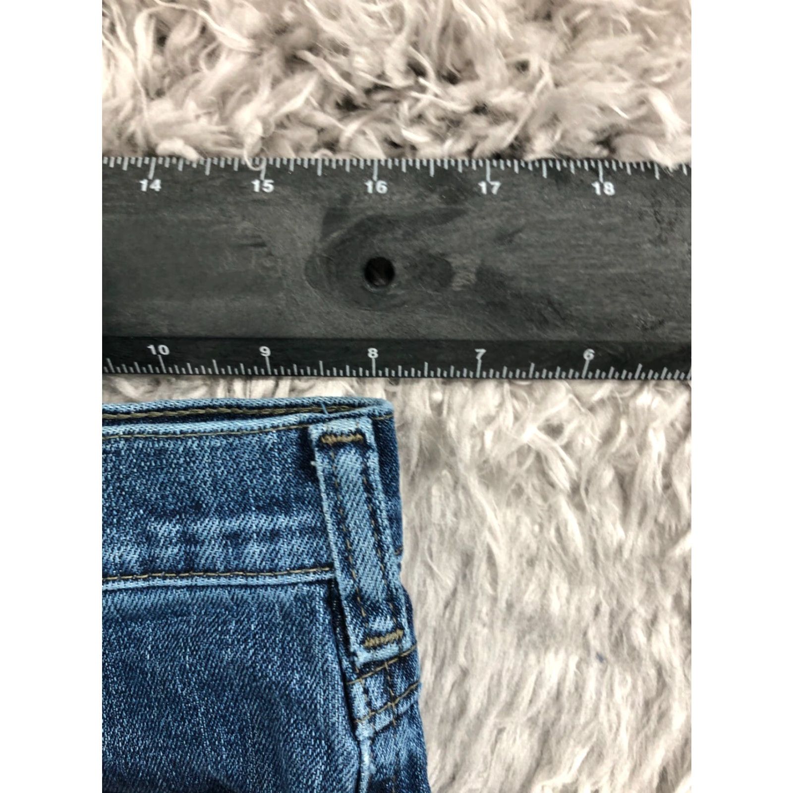 Lee Lee Relaxed Straight Jeans Womens Medium Wash Blue Size 14 Regular 5-Pocket Denim Cotton Mid Rise Straight Size 36" / US 14 / IT 50 - 2 Thumbnail