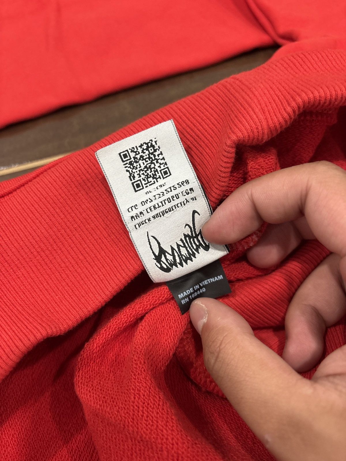Revenge BRAND NEW Revenge XXXTentacion Red Outline Kill Hoodie SZ XL Size US XL / EU 56 / 4 - 14 Thumbnail