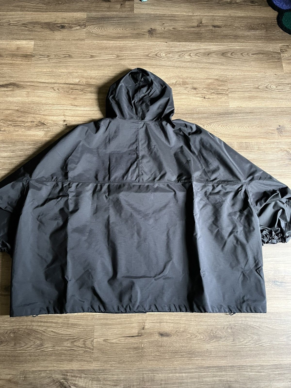 Balenciaga × Gap × Kanye West YGEBB Yeezy Gap Balenciaga Parka Black Size Small Size US S / EU 44-46 / 1 - 4 Thumbnail
