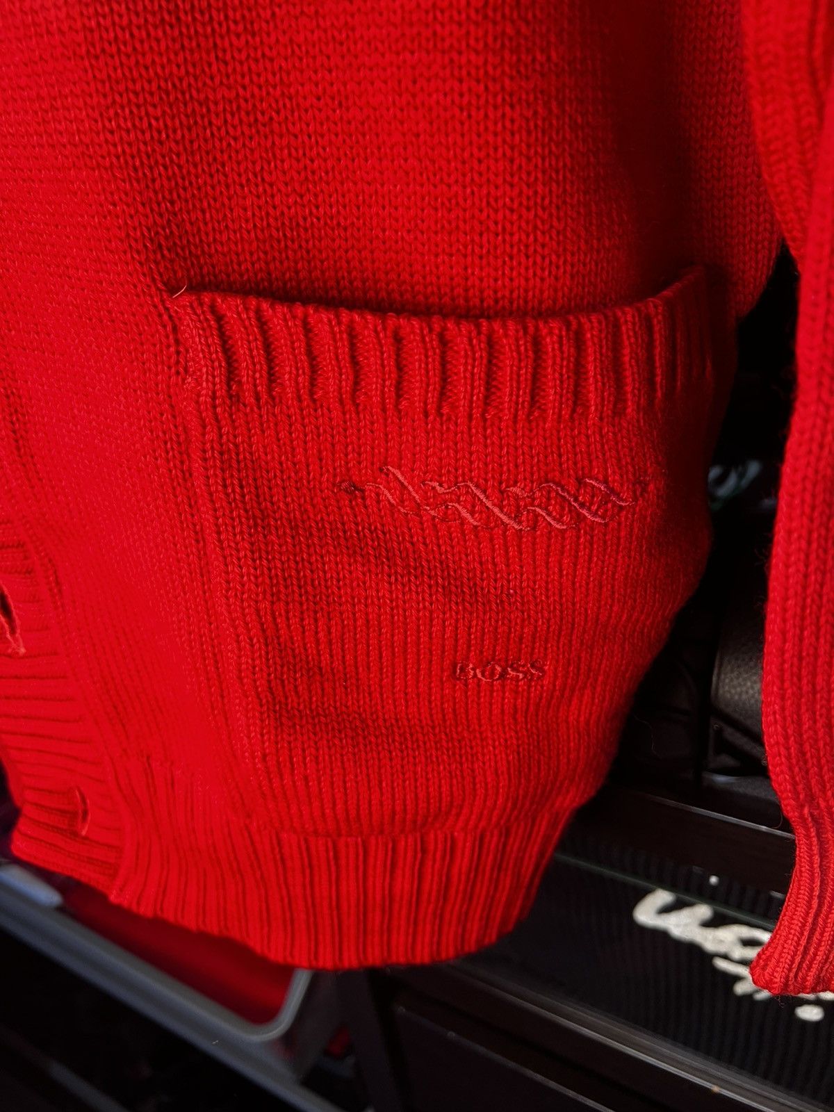 Hugo Boss Hugo Boss Cardigan- Red. Size L Size US L / EU 52-54 / 3 - 4 Thumbnail