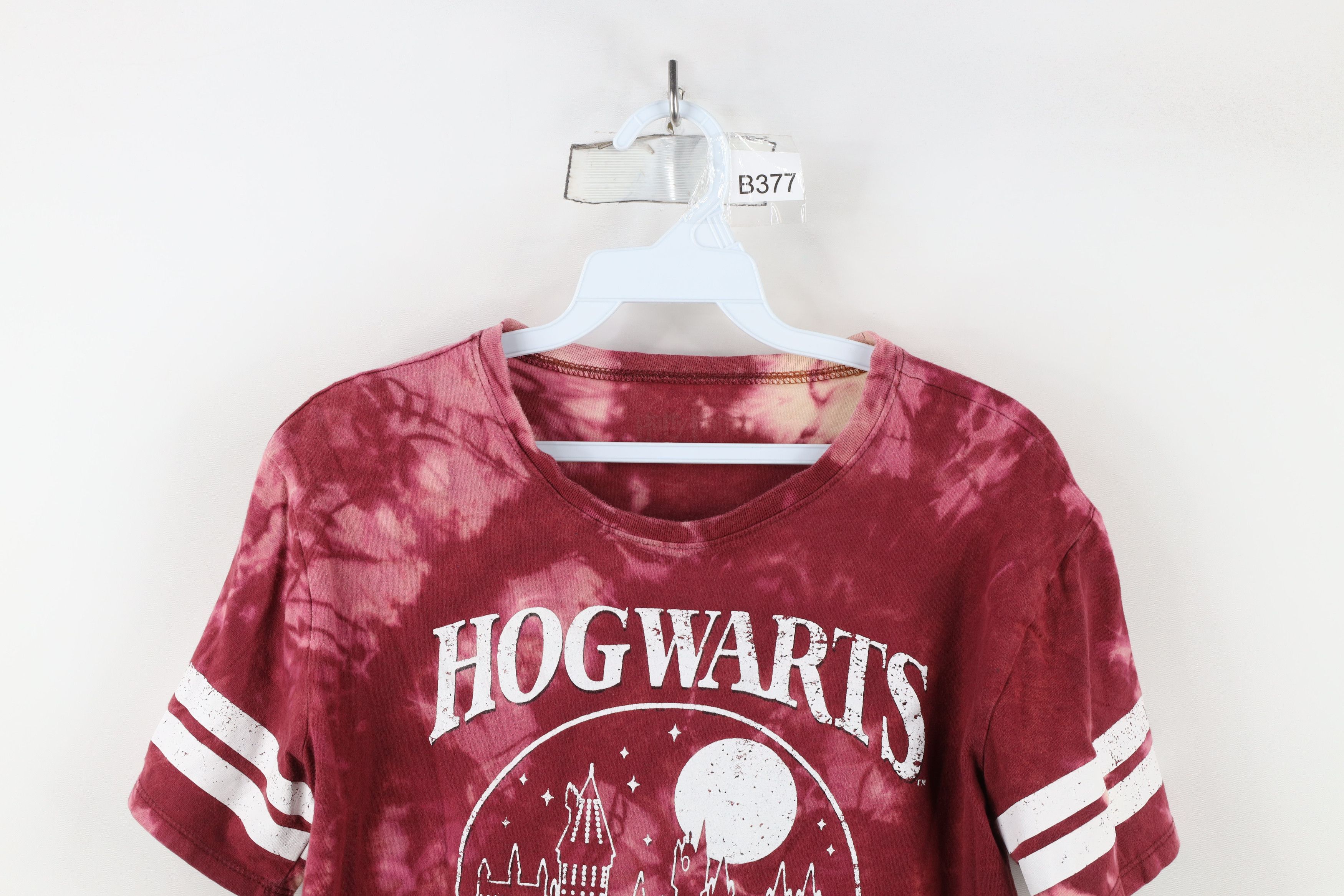 Vintage Vintage Y2K Harry Potter Hogwarts Acid Wash T-Shirt Red Size S / US 4 / IT 40 - 2 Thumbnail