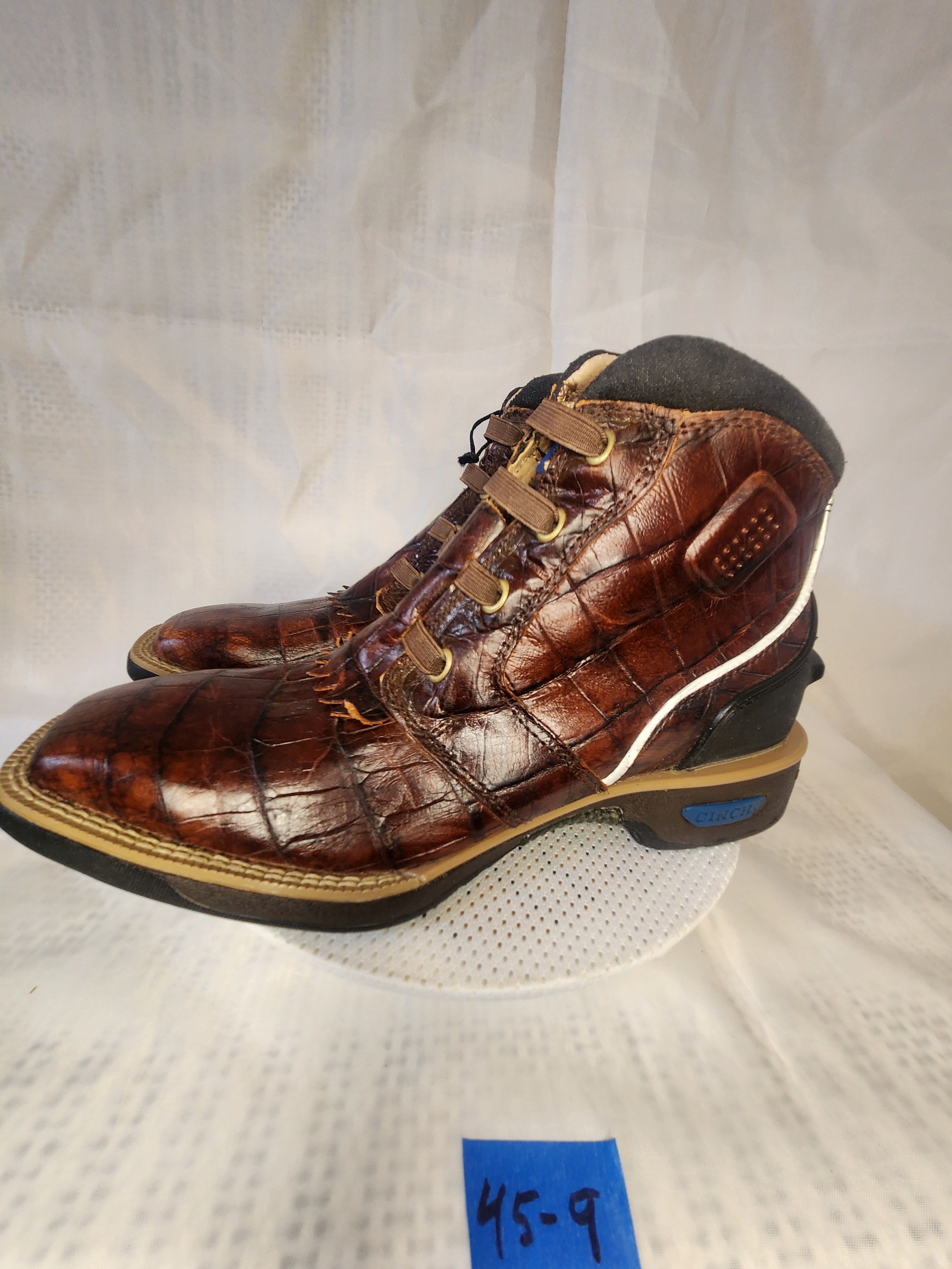 CINCH WRK CROCODILE PRINT BURGUNDY Size US 8 / IT 38 - 4 Thumbnail
