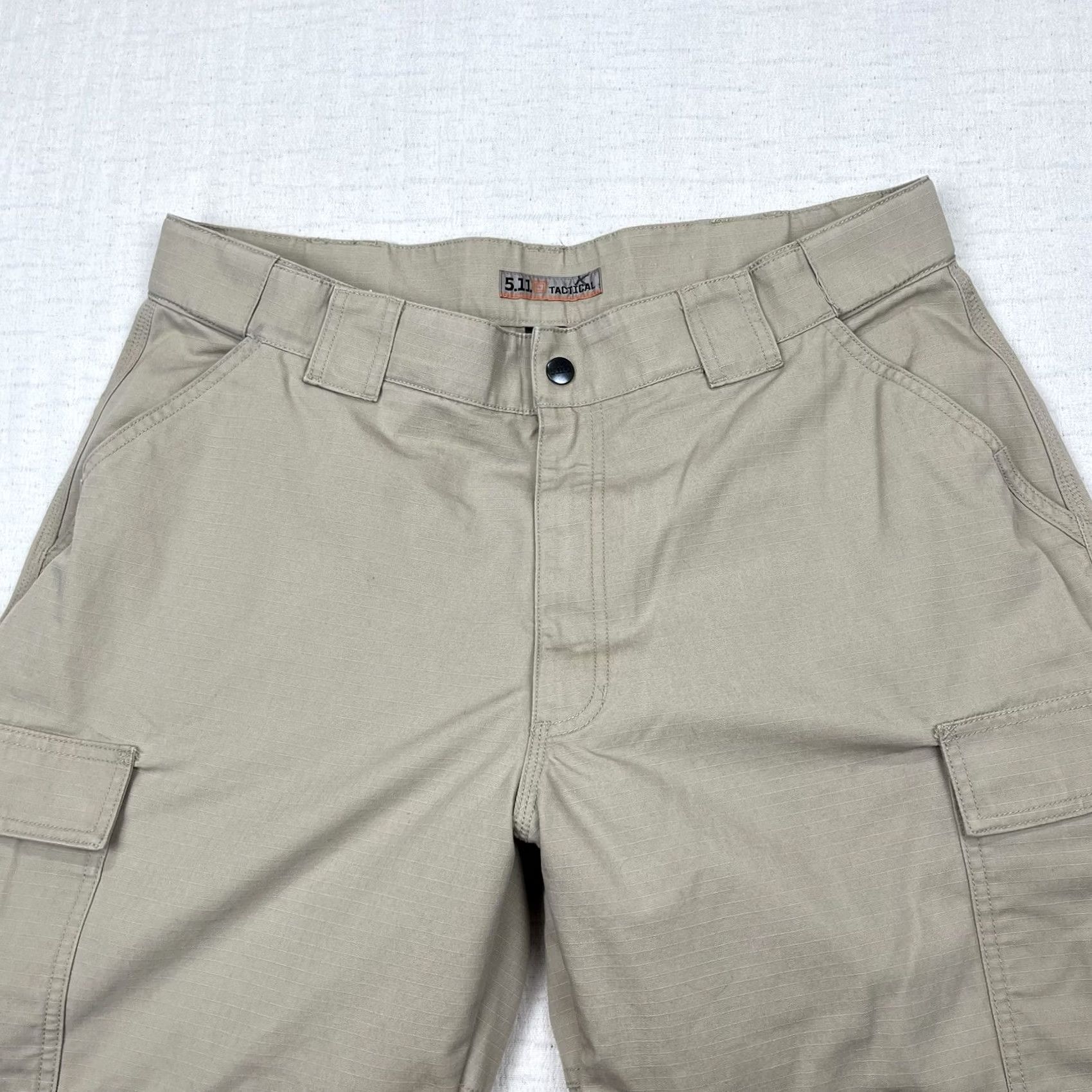 Vintage 5.11 Tactical Series Pants Men XL Short Ripstop Cargo Outdoor Khaki Solid Pockets Zip Belt Loops Cargo Pants Mens XL Regular Straight 29in Inseam Size US 36 / EU 52 - 5 Thumbnail