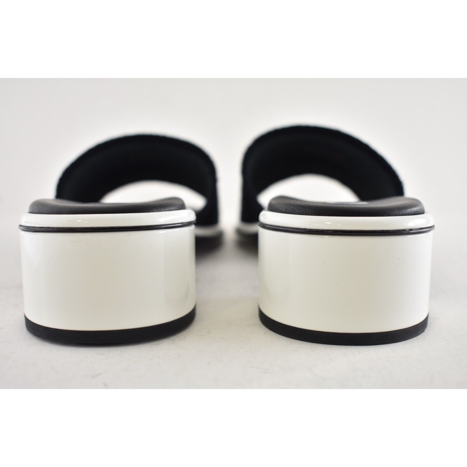 Chanel Chanel 24C Black White CHA NEL Letter Logo Mule Slide Size US 9.5 / IT 39.5 - 14 Thumbnail