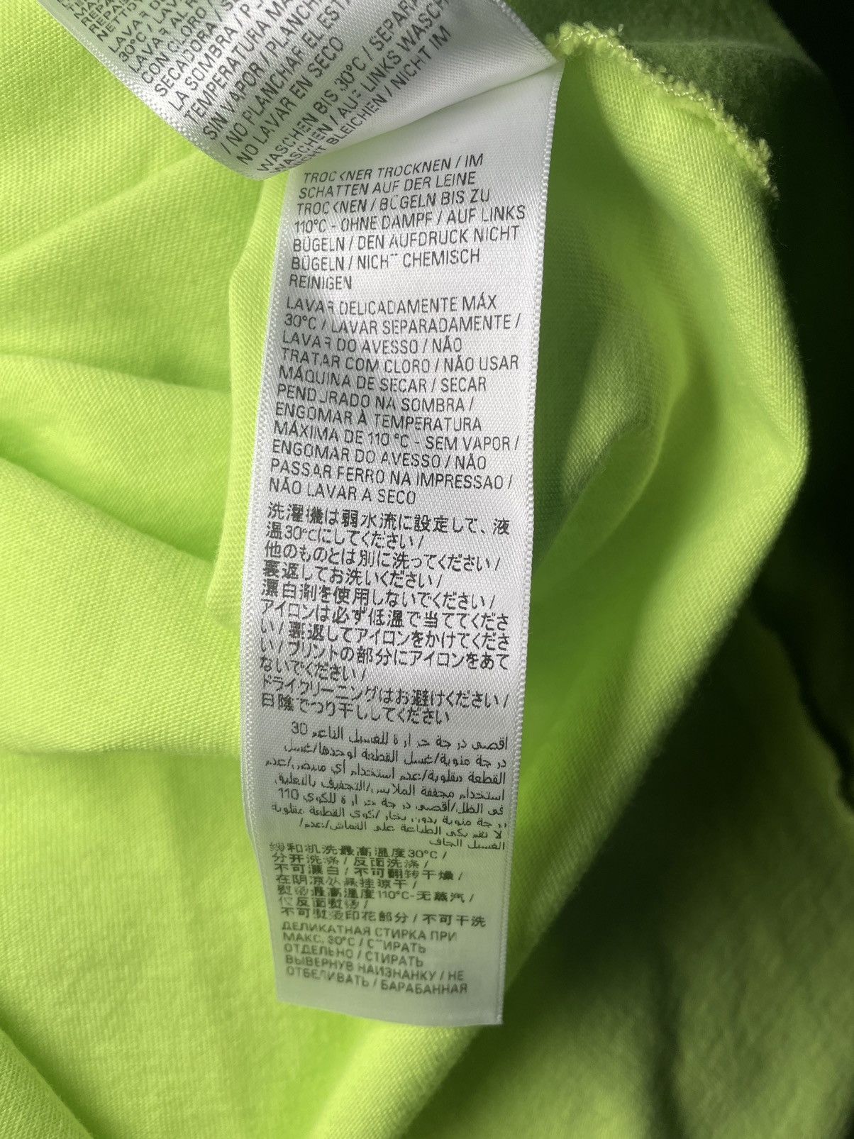 Balenciaga Balenciaga Logo T-Shirt Size US S / EU 44-46 / 1 - 14 Thumbnail