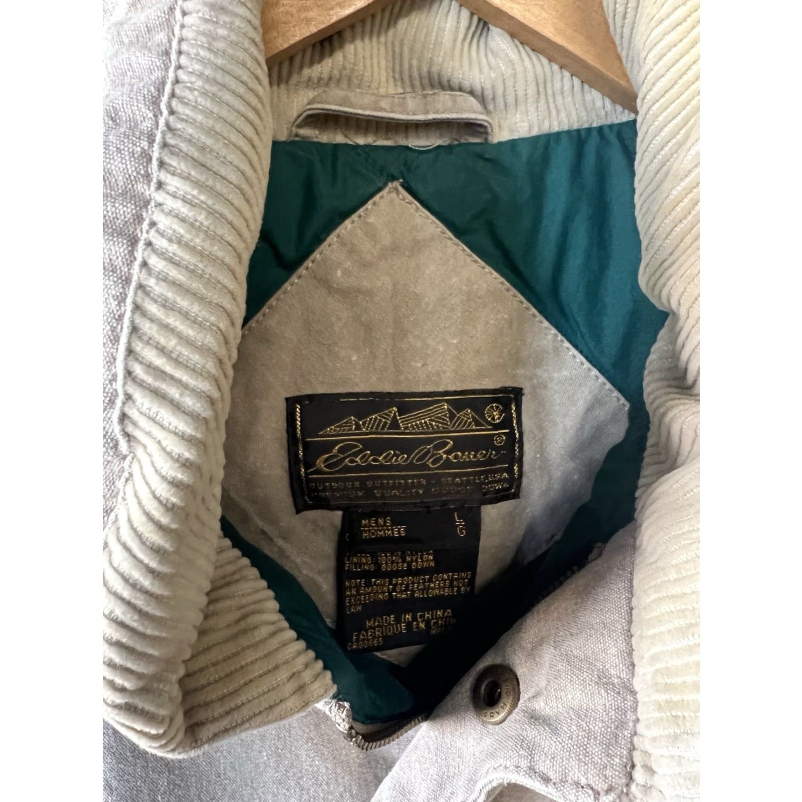 Eddie Bauer VTG Eddie Bauer Vest Mens L Beige Canvas Puffer Down Quilted Zip Snap Button Full Zip Pockets Bodywarmer 80s 90s 80s Theme Casual Travel Men's Vest Size US L / EU 52-54 / 3 - 3 Thumbnail