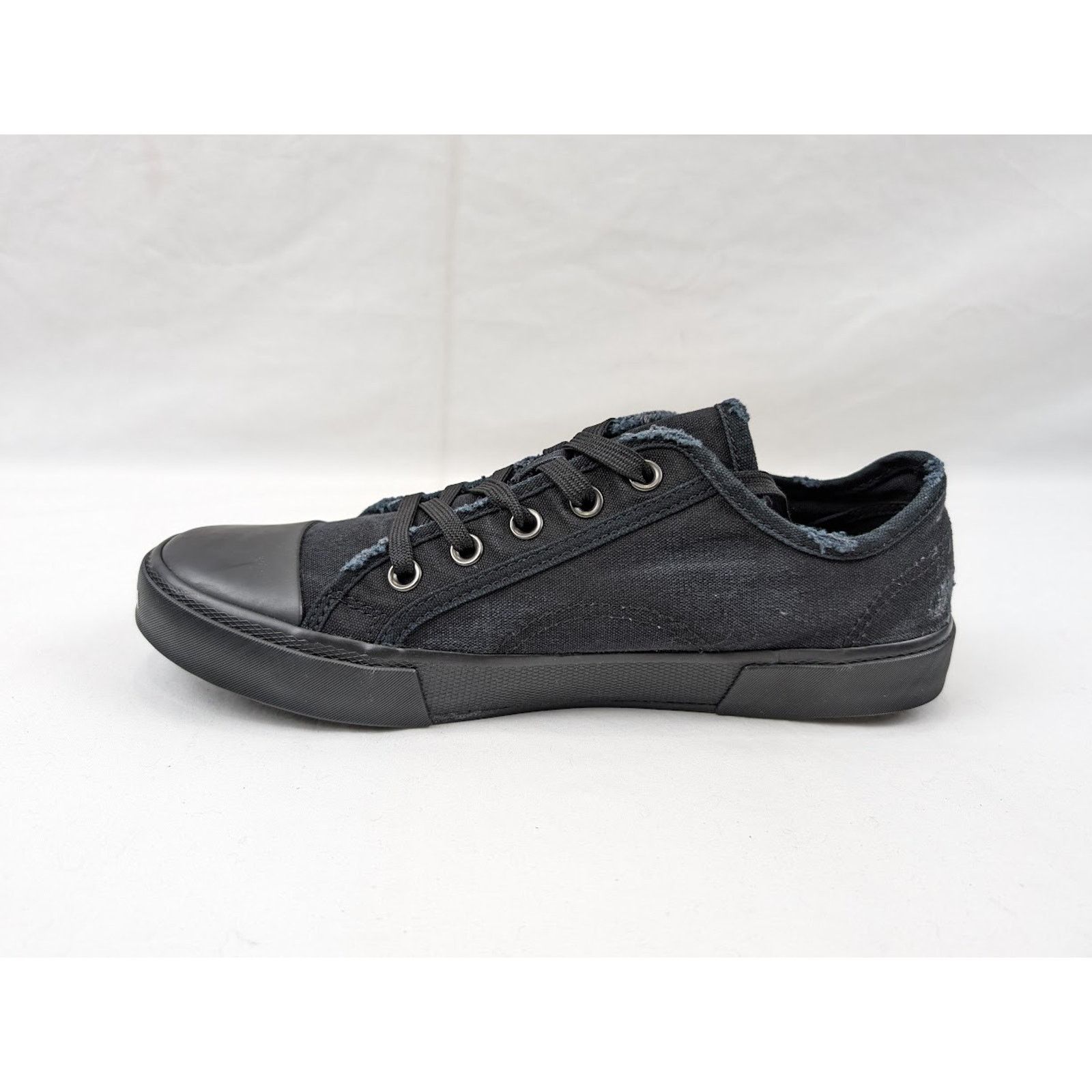 Balenciaga o1rshd1 Paris Low-Top Sneakers in Black Size US 8 / EU 41 - 8 Thumbnail