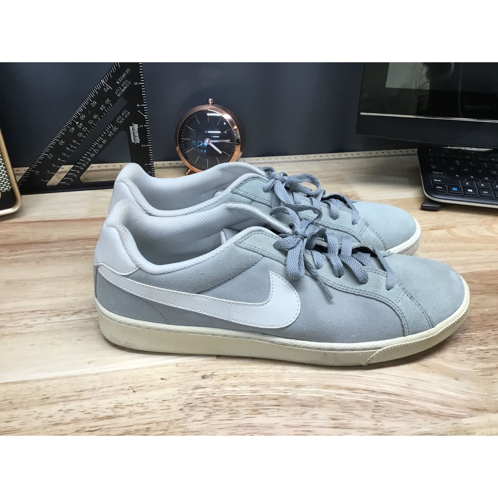 Nike Nike 653485-010 Sneakers Men's US 12 Gray Suede Casual Shoes Size US 12 / EU 45 - 1 Thumbnail