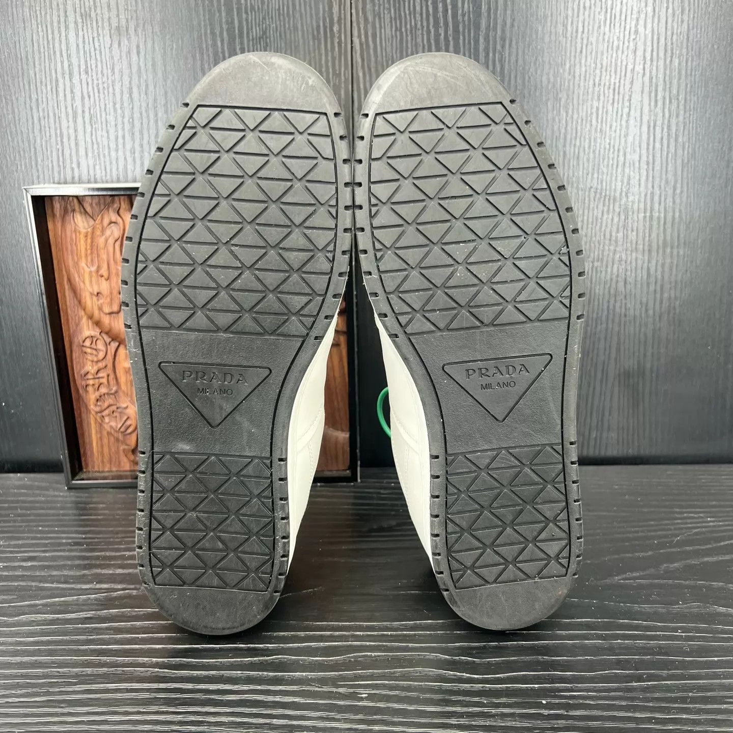 Prada Prada White Triangle Logo Sneakers 6/40 Size US 7 / EU 40 - 7 Thumbnail