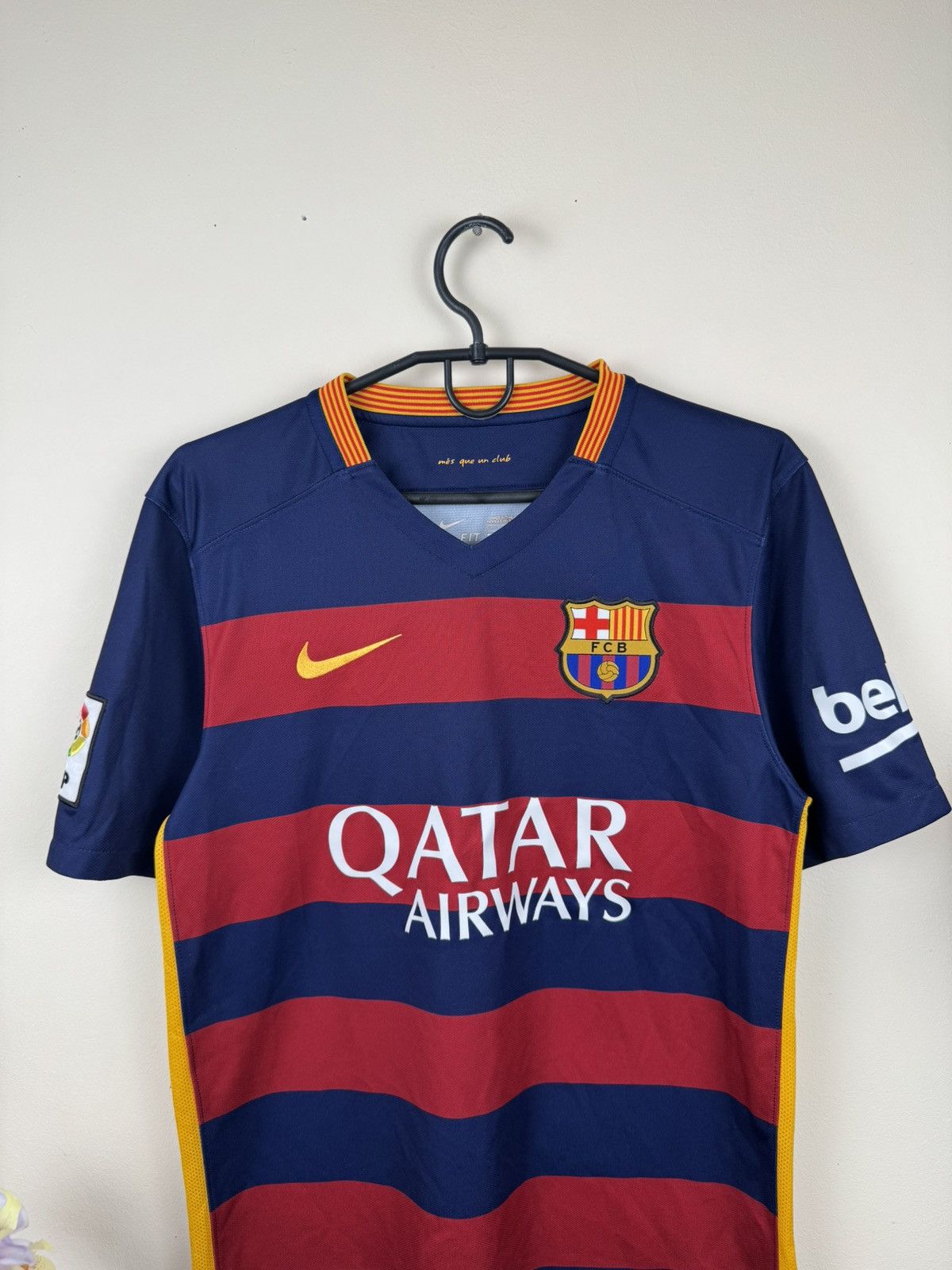 Nike Barcelona 2015 2016 Jersey Nike Home Kit Football Soccer S Size US S / EU 44-46 / 1 - 7 Thumbnail