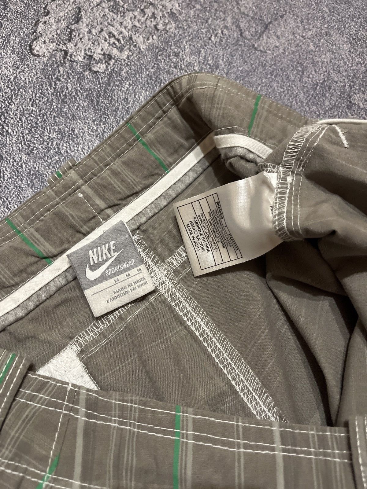 Nike × Vintage Y2K vintage Nike shorts 90s swoosh Streetwear rare hype Size US 35 - 6 Thumbnail