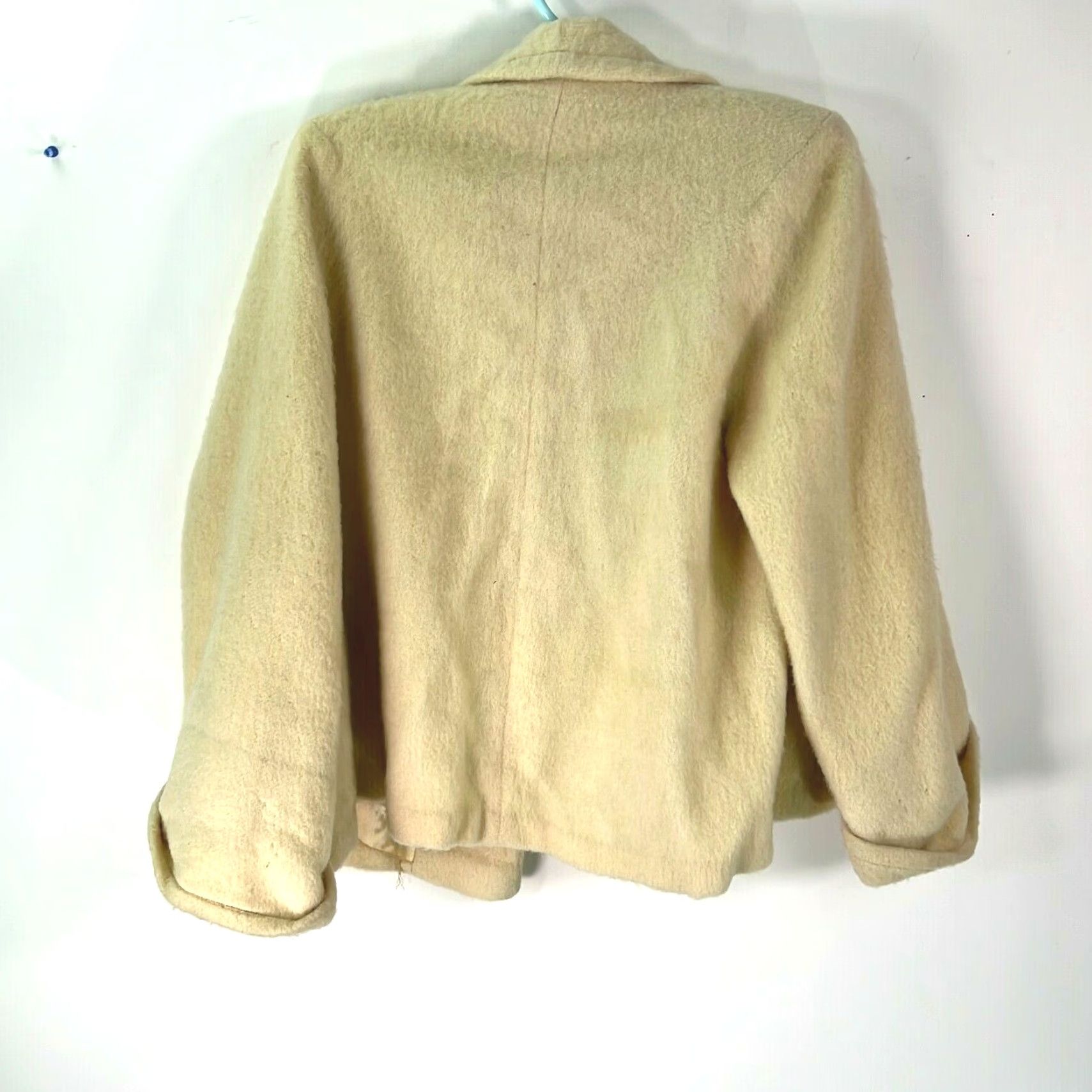 Vintage VINTAGE Chatham Wool Coat Jacket Women Large Cream Fall Winter Classic Solid Long Sleeves Size L / US 10 / IT 46 - 2 Thumbnail