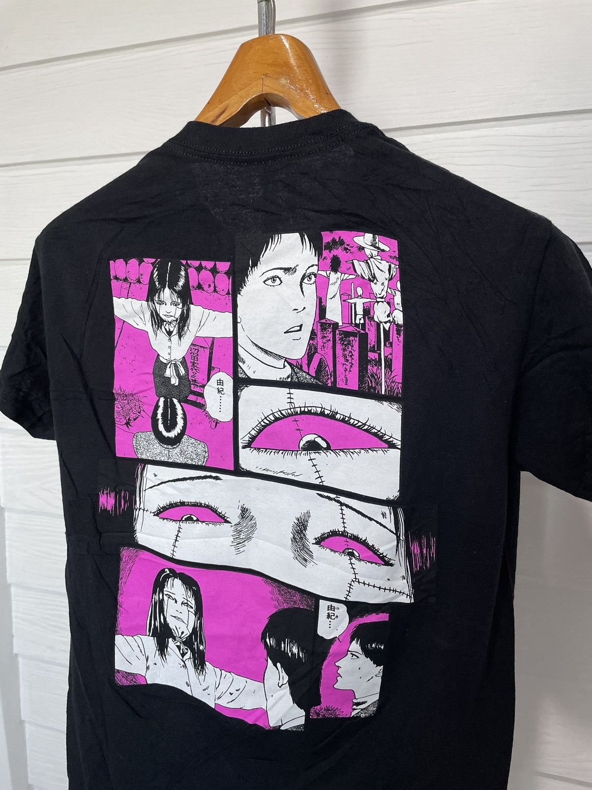 Anime JUNJI ITO Size US S / EU 44-46 / 1 - 3 Thumbnail