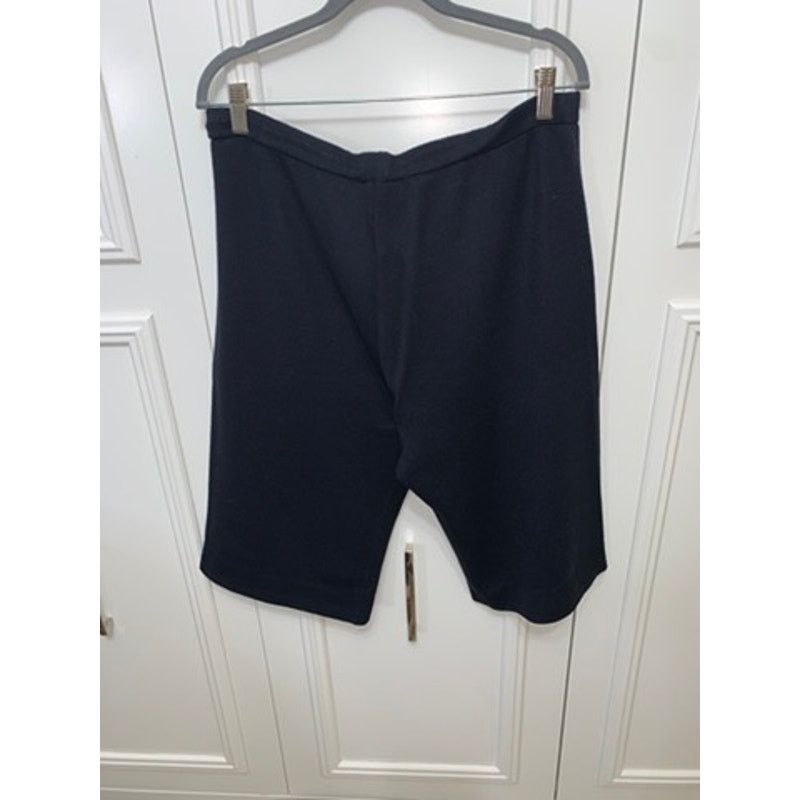 Andrew St. John St. John Sport Women's Black Knit Drawstring Capri Pants Size 32" / US 10 / IT 46 - 5 Thumbnail