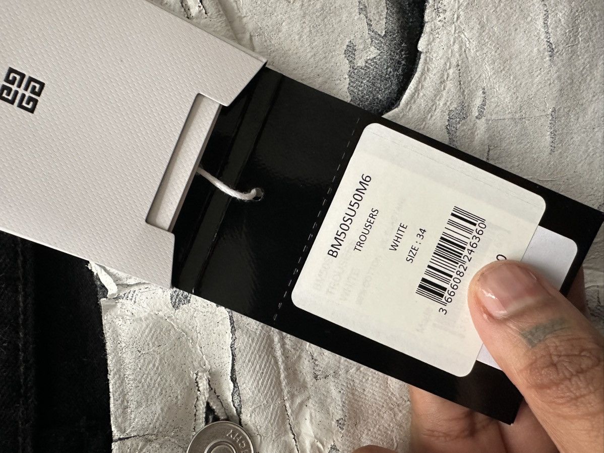 Givenchy Givenchy white Painted Jeans Size US 34 / EU 50 - 10 Thumbnail