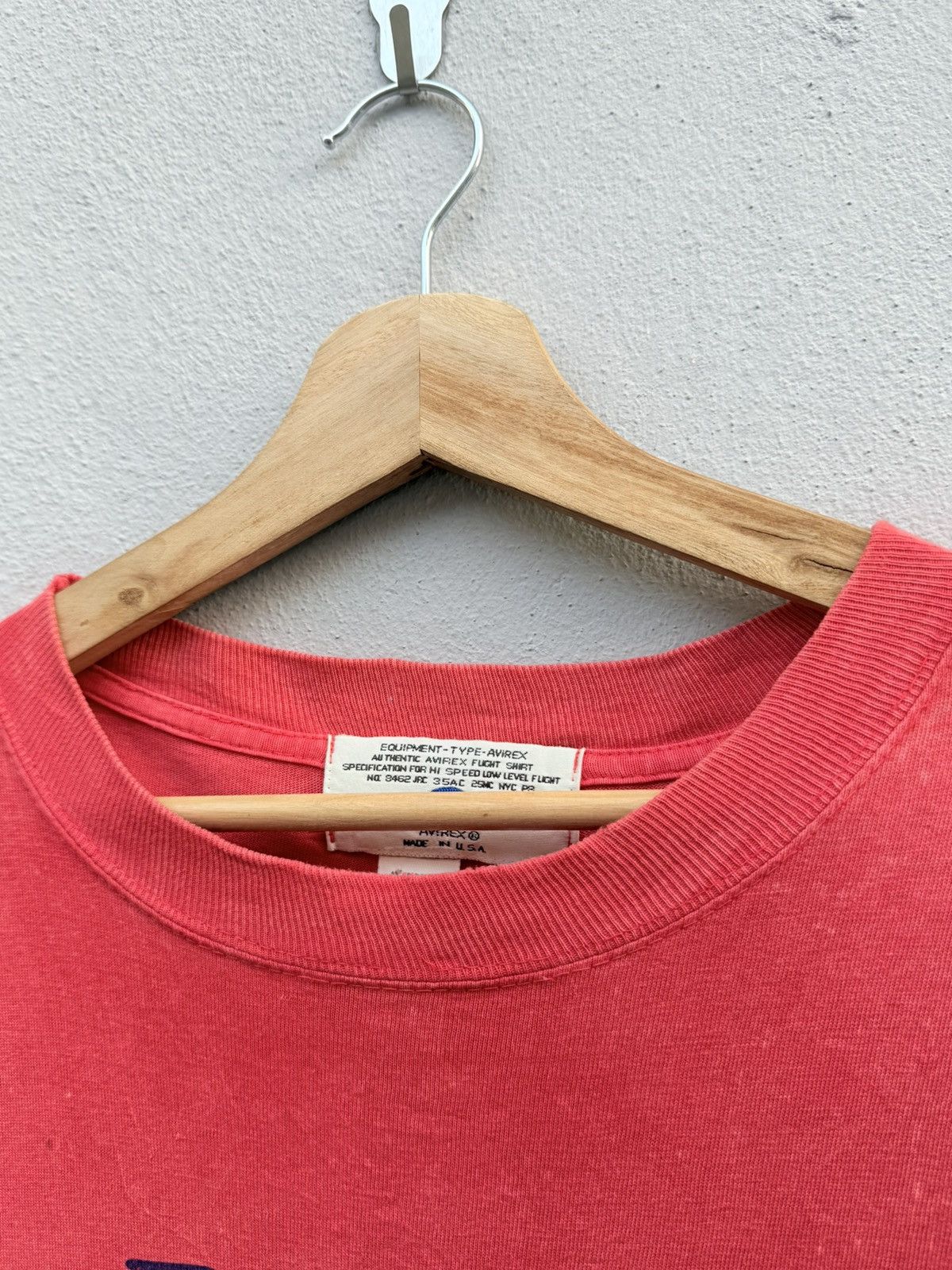Avirex × Vintage Vintage Distressed 80s - 90s AVIREX Made in USA 🇺🇸 Tshirt Size US L / EU 52-54 / 3 - 2 Thumbnail