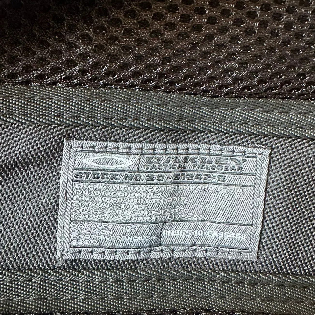 Vintage Vintage Oakley Tactical Backpack Archive. Size ONE SIZE - 8 Thumbnail