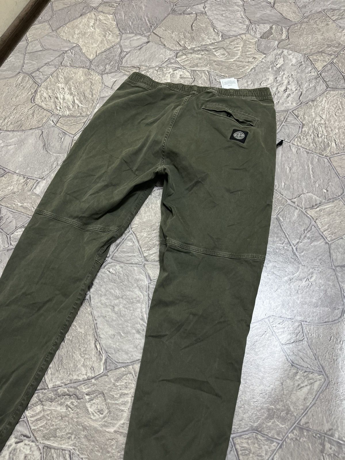 Stone Island Stone Island Patch program Cargo pants Size US 32 / EU 48 - 2 Thumbnail