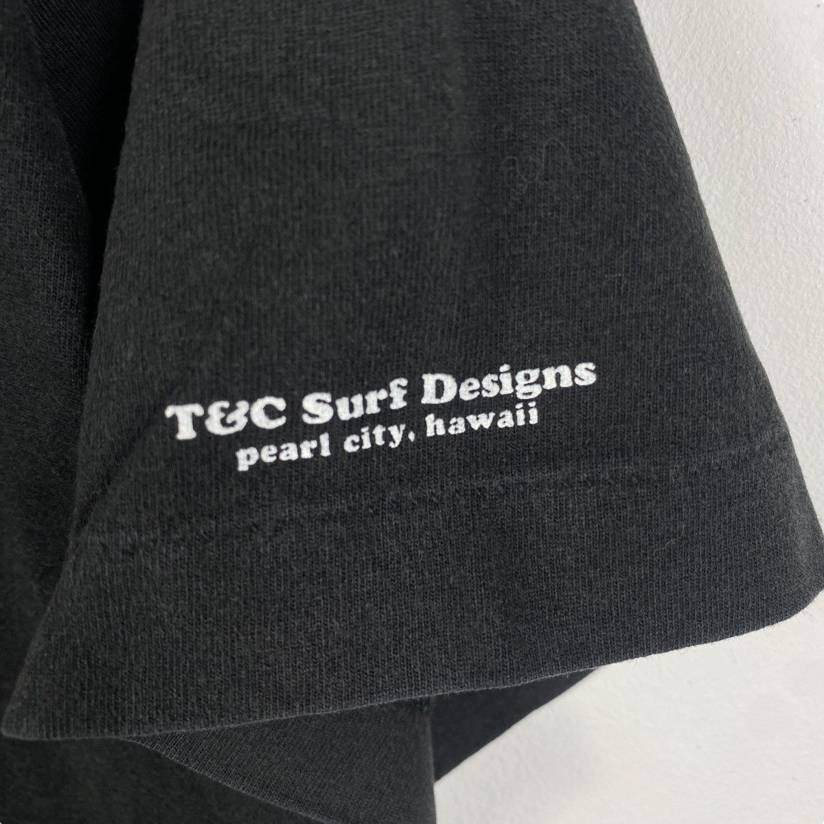 Vintage Vintage 90's T&C Surf Designs Pearl City Hawaii Graphic Tee Size US L / EU 52-54 / 3 - 3 Thumbnail