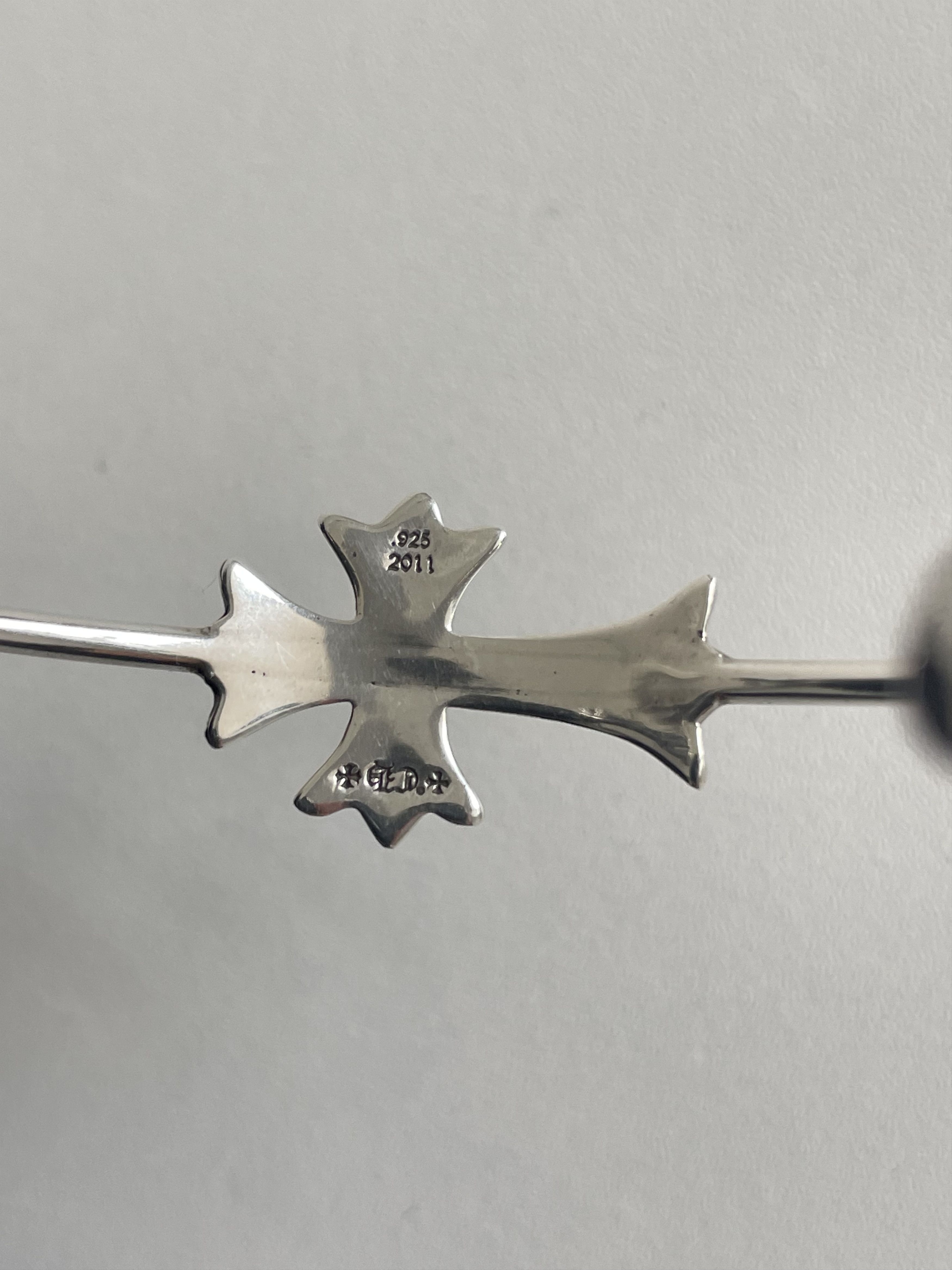 Chrome Hearts Chrome Hearts Silver Diamonds Tiny Cross Cuff Bangle Size ONE SIZE - 7 Thumbnail